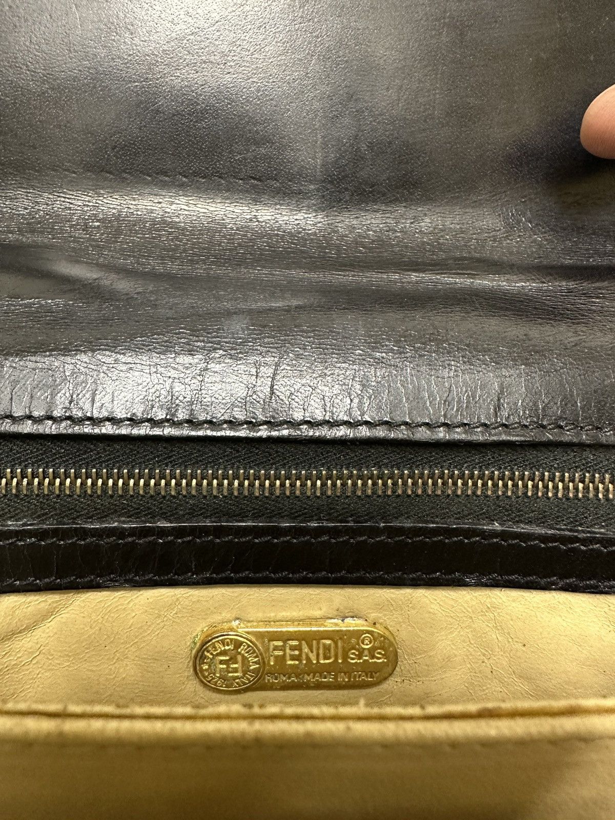 Fendi VTG FENDI Baguetta Bag Size ONE SIZE - 11 Thumbnail