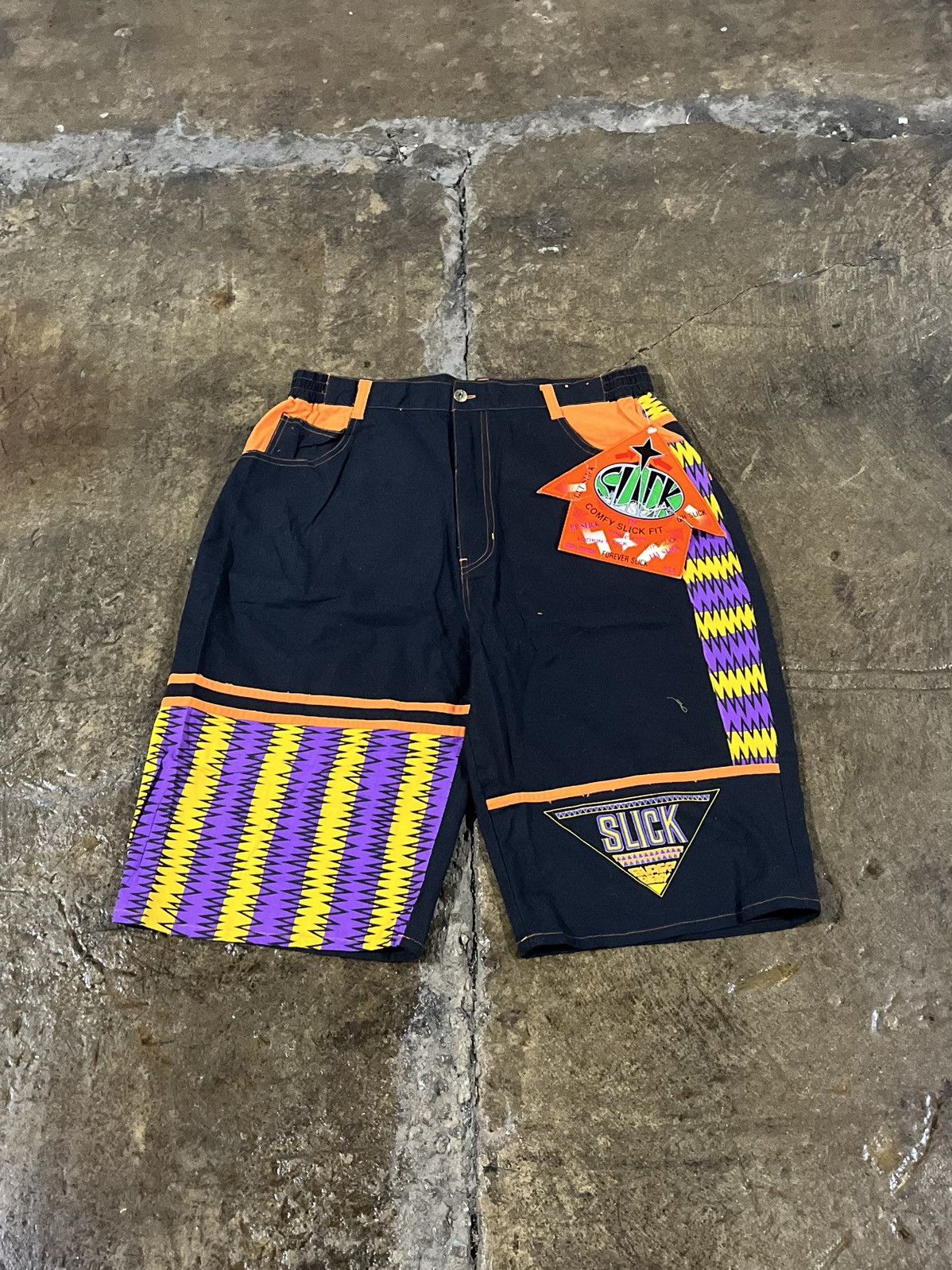 Cross Colours × Vintage Crazy Vintage 90s Slick Brand Hip-Hop Style Baggy Shorts Size US 32 / EU 48 - 1 Thumbnail