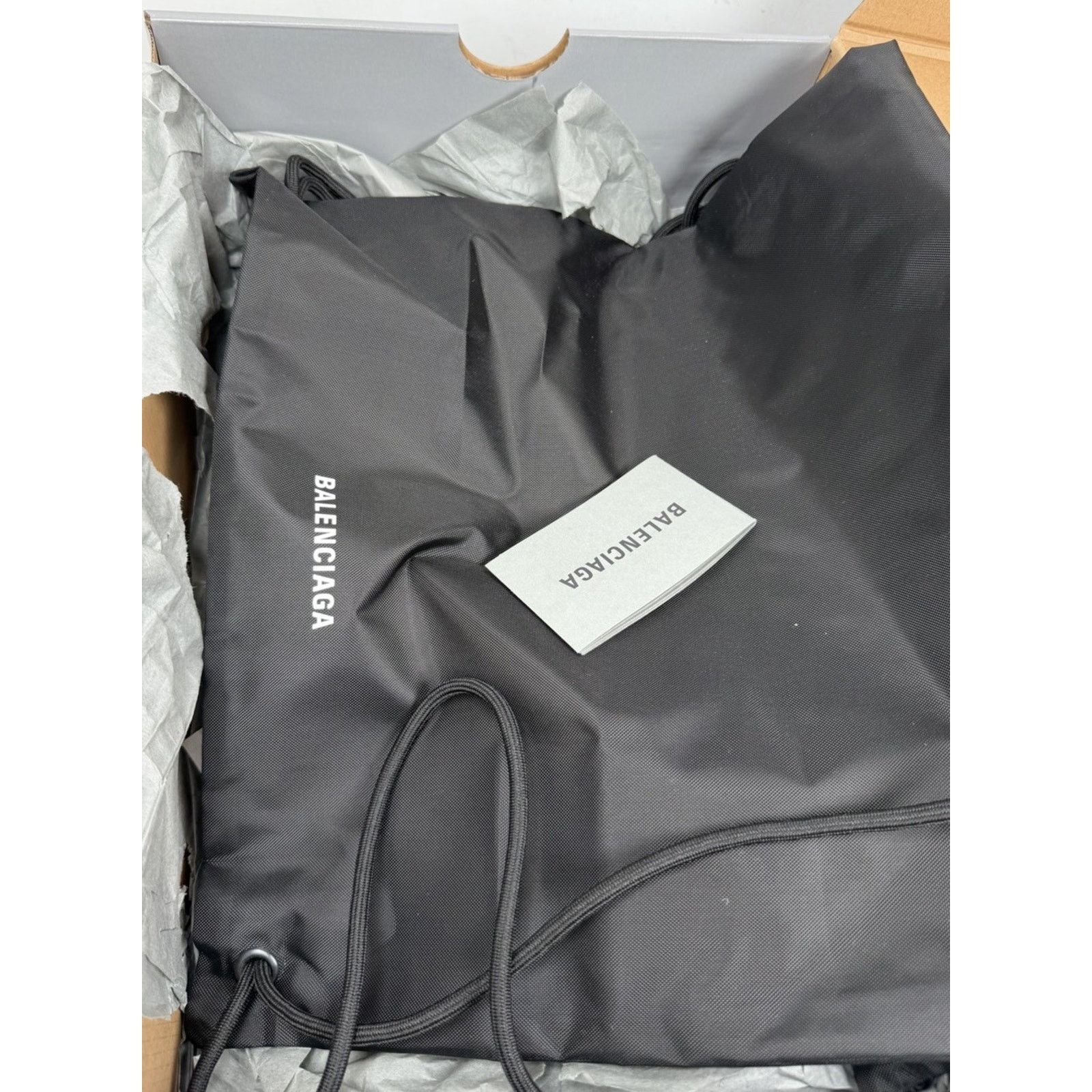 Balenciaga Size 46EU/13US - Balenciaga Runner White Red Black NEW Size US 13 / EU 46 - 7 Thumbnail