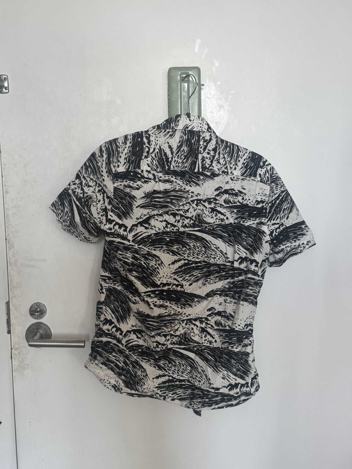 Kenzo Kenzo wave collection shirt Size US M / EU 48-50 / 2 - 4 Thumbnail