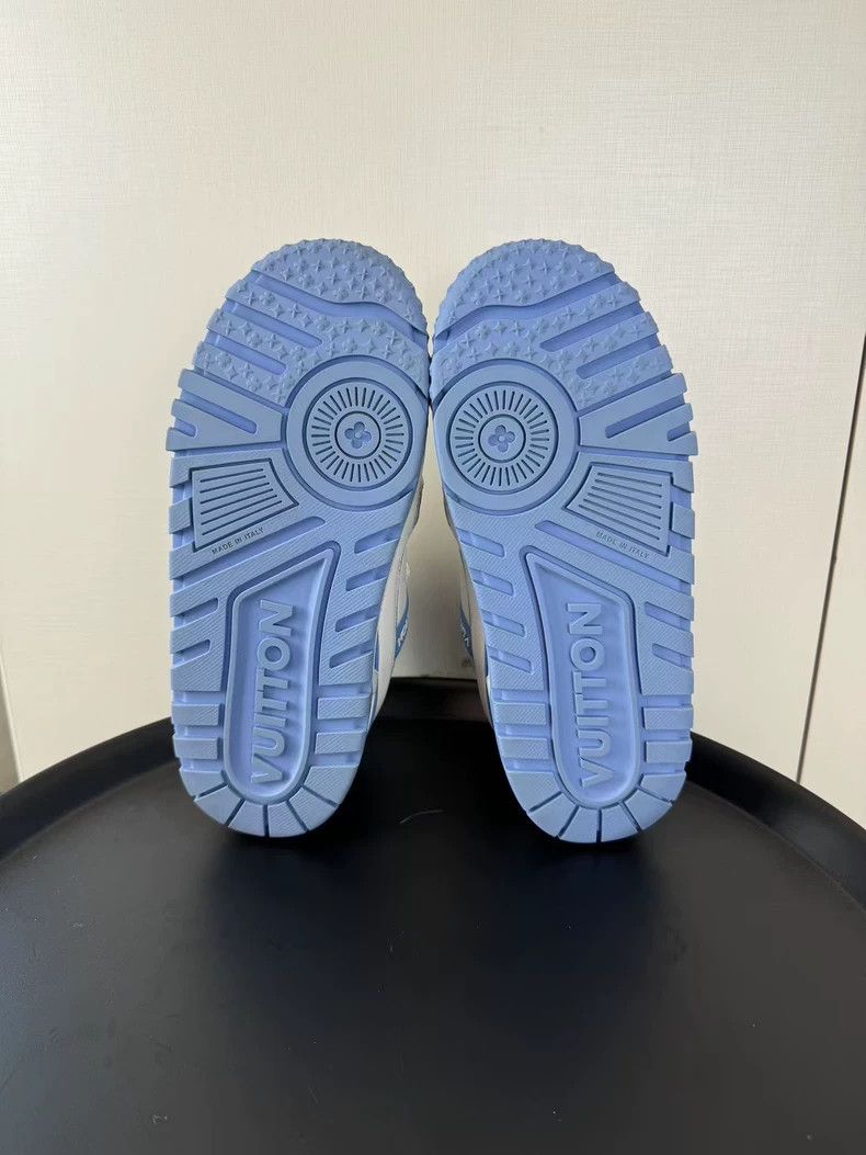 Louis Vuitton Louis Vuitton White and Blue Fat T-Shirt Sneakers Size US 9 / EU 42 - 5 Thumbnail
