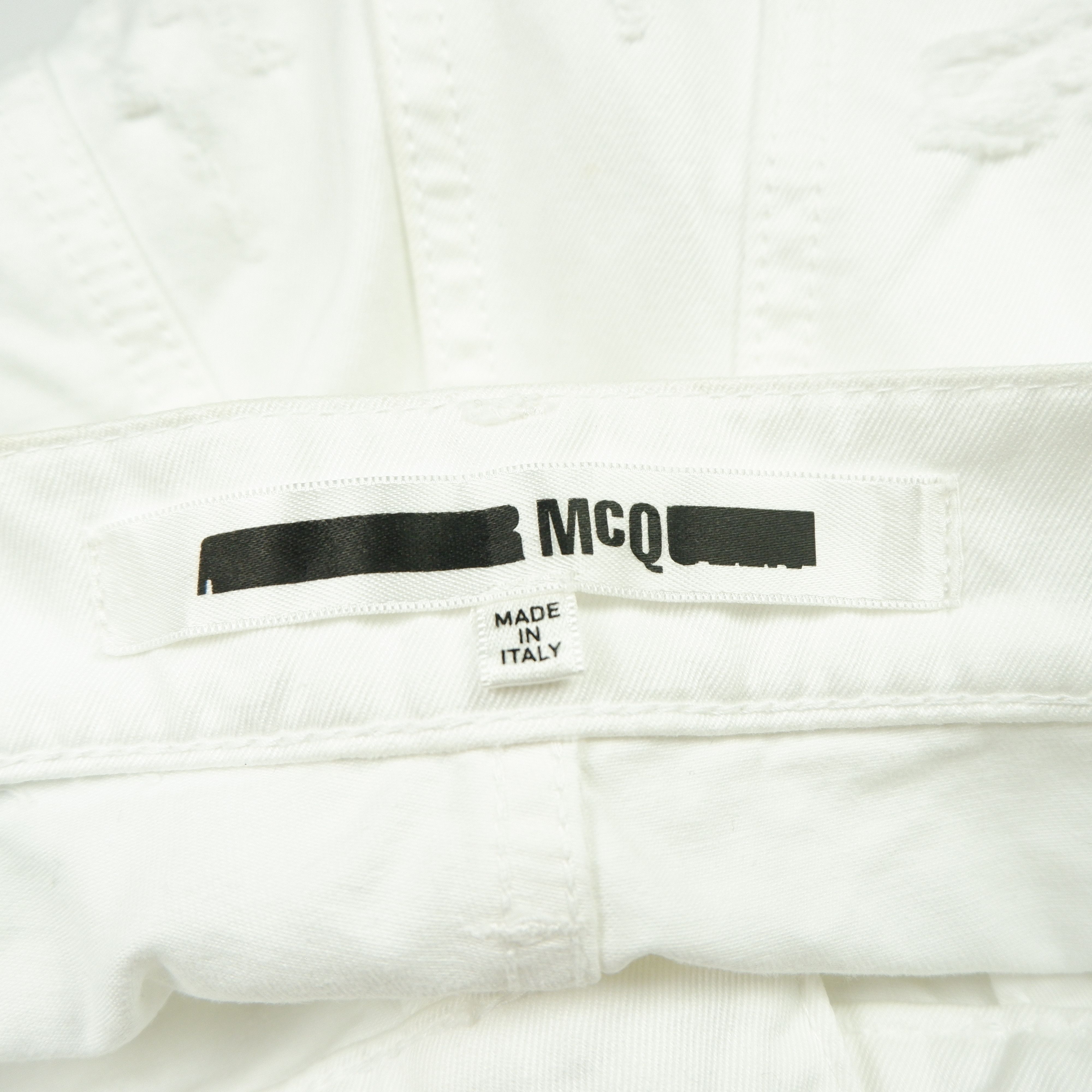 Alexander McQueen Alexander McQueen Ripped White Jeans Size US 26 / EU 42 - 6 Thumbnail