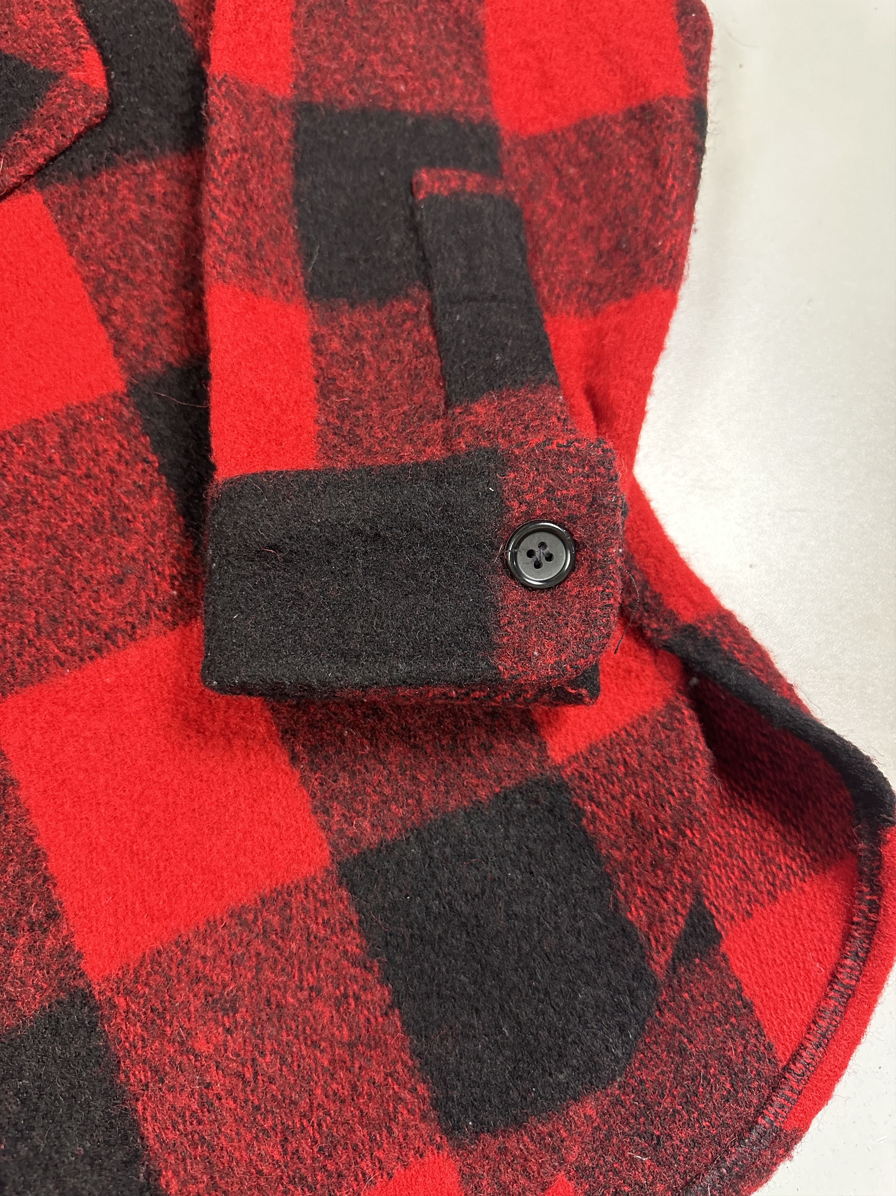 Woolrich Woolen Mills Vintage Woolrich OverShirt M fits S Flannel Made In USA Size US S / EU 44-46 / 1 - 6 Thumbnail