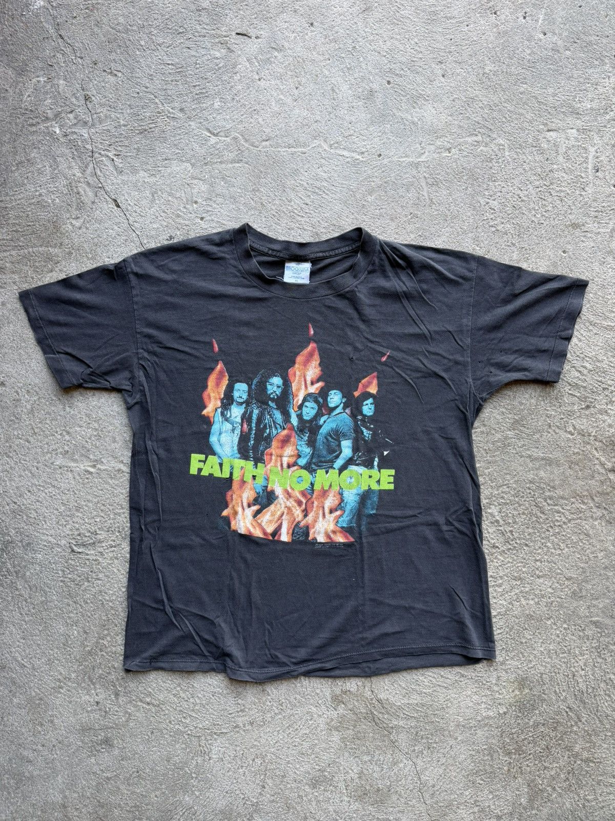 Vintage Faith No More The Real Thing Tour Tee 1989 | Size XL Size US XL / EU 56 / 4 - 1 Thumbnail
