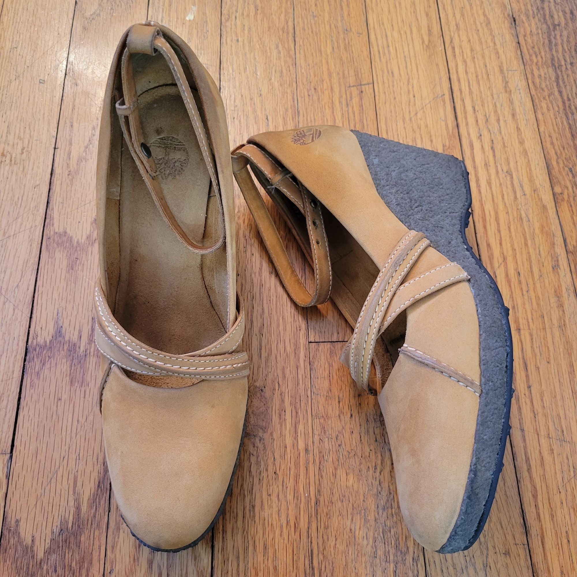 Timberland Timberland Leather Mary Jane Shoes 7.5M Beige Wedge Size US 7.5 / IT 37.5 - 1 Thumbnail