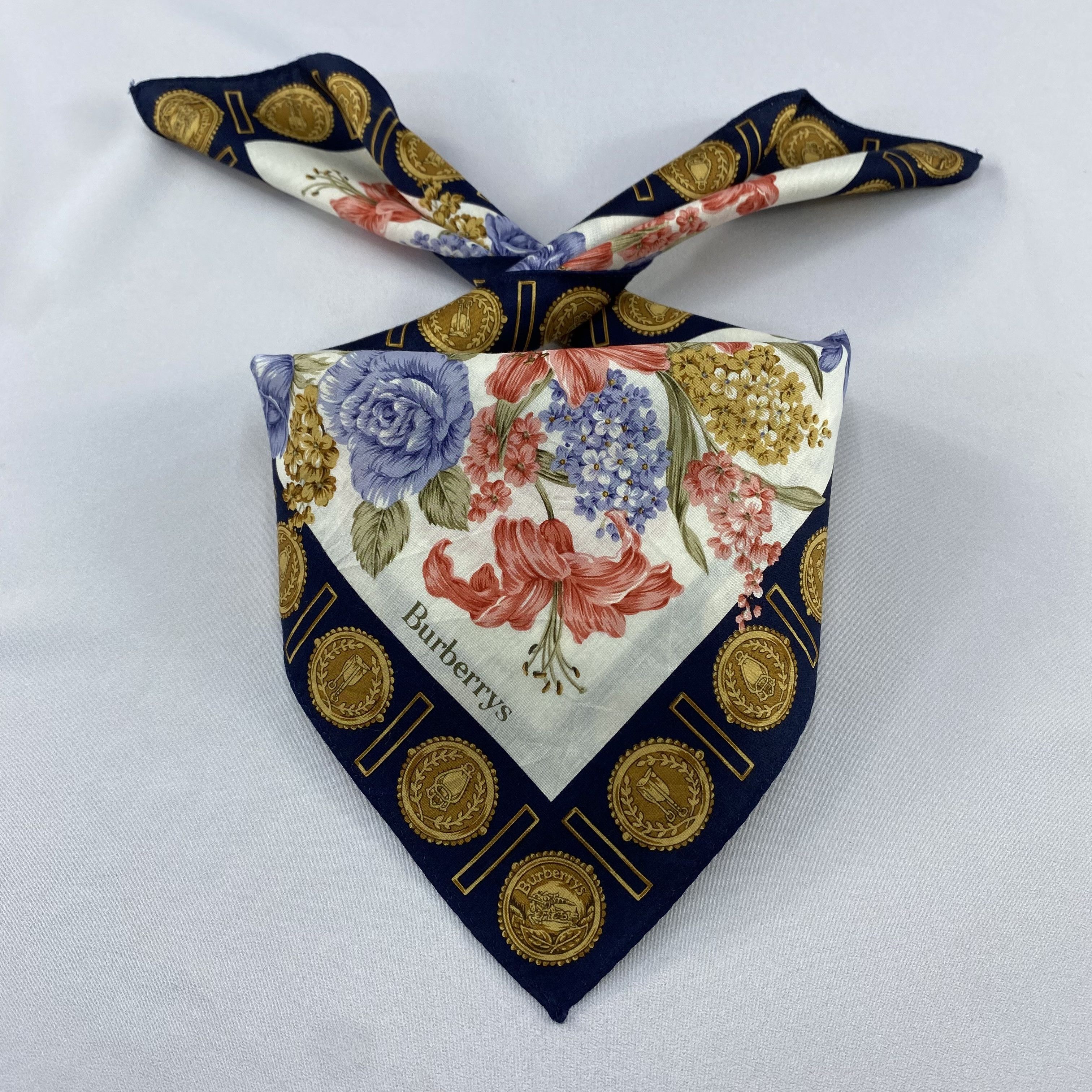 Burberry Burberry Handkerchief / Bandana / Neckerchief C891 Size ONE SIZE - 1 Thumbnail
