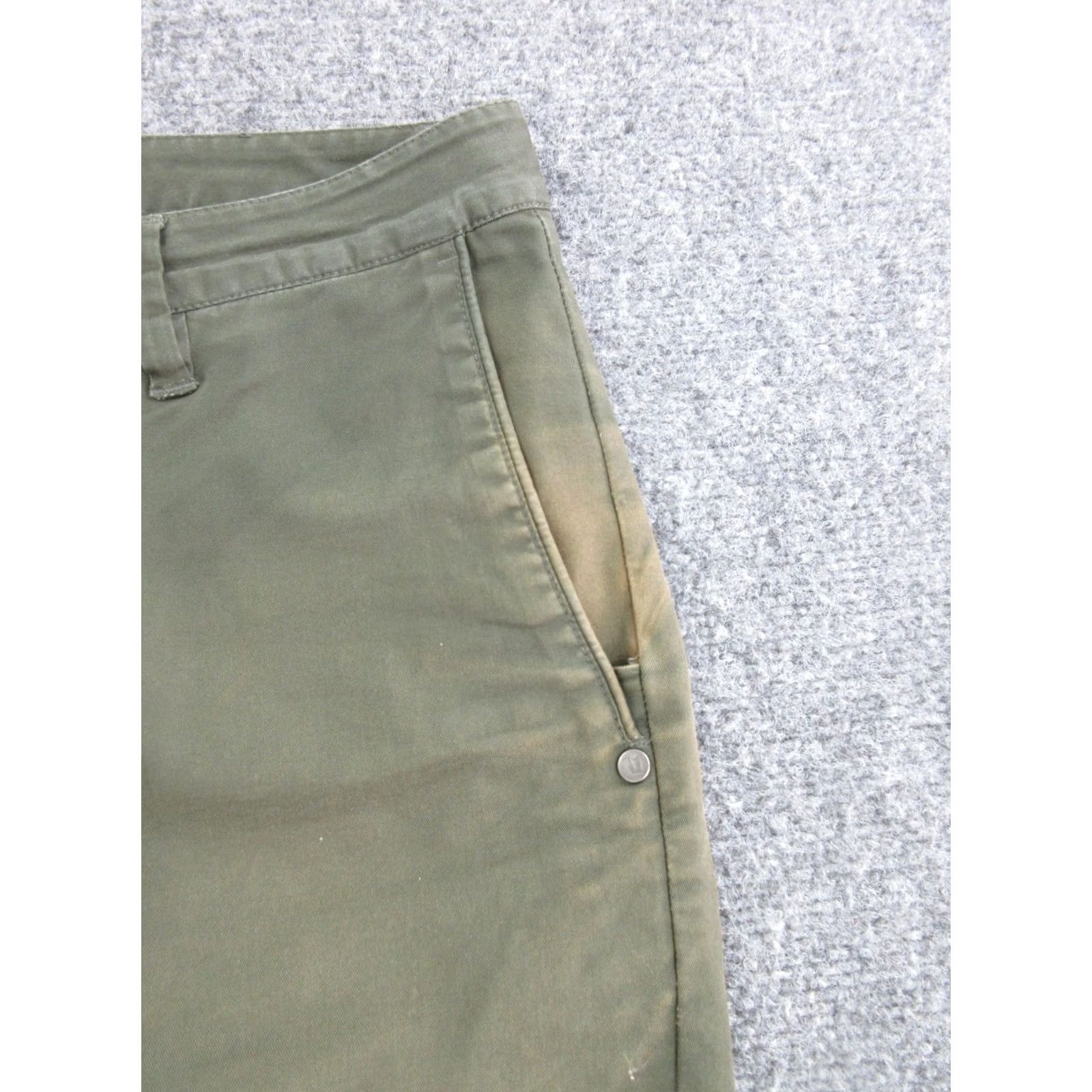 Vuori Vuori Mens Pants 34x29 Chino Straight Leg Green Stretch Casual Travel The Rise. The Shine. V433 Size US 34 / EU 50 - 3 Thumbnail