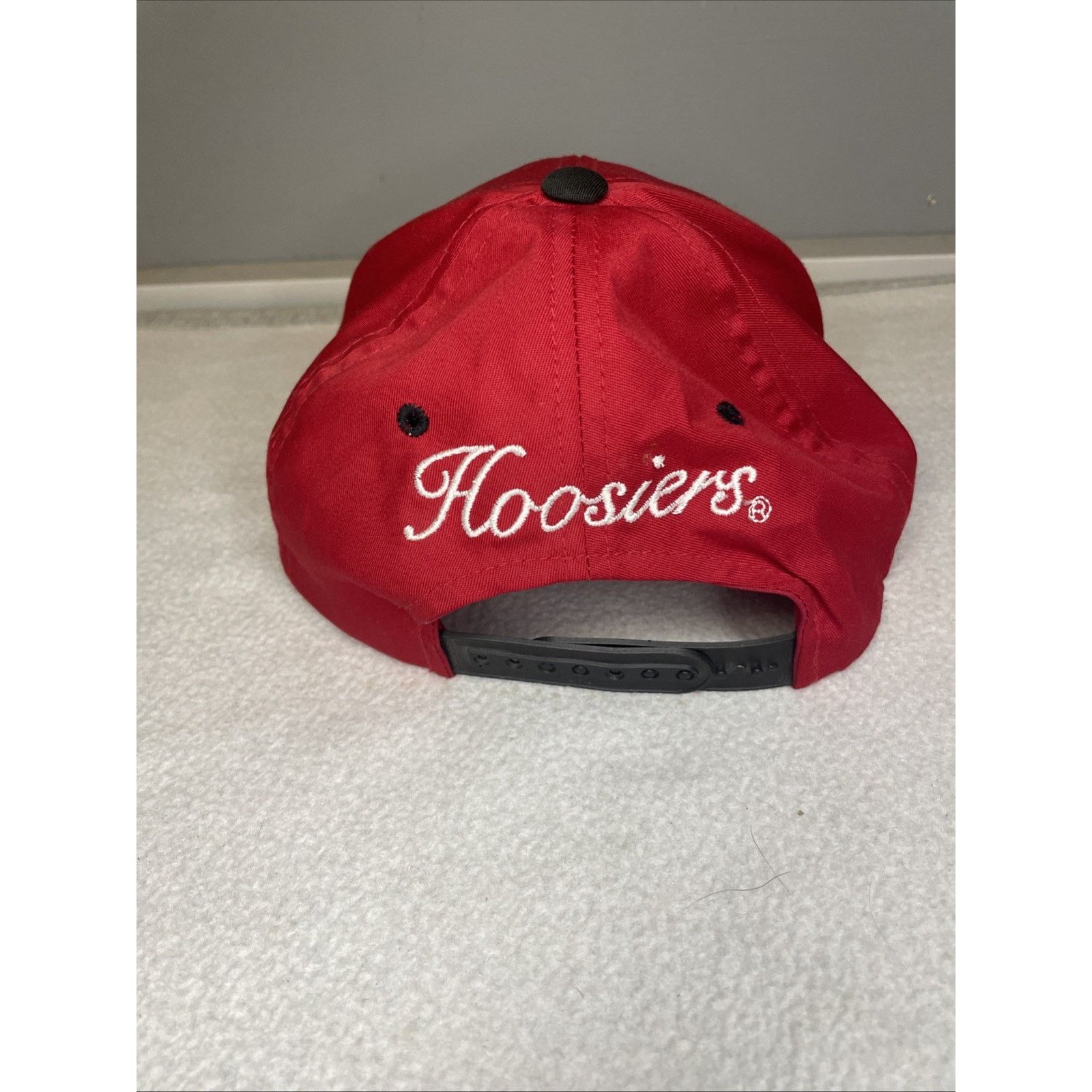 Signatures VINTAGE INDIANA HOOSIERS RED SIGNATURES SNAPBACK CAP - NWOT Size ONE SIZE - 3 Thumbnail