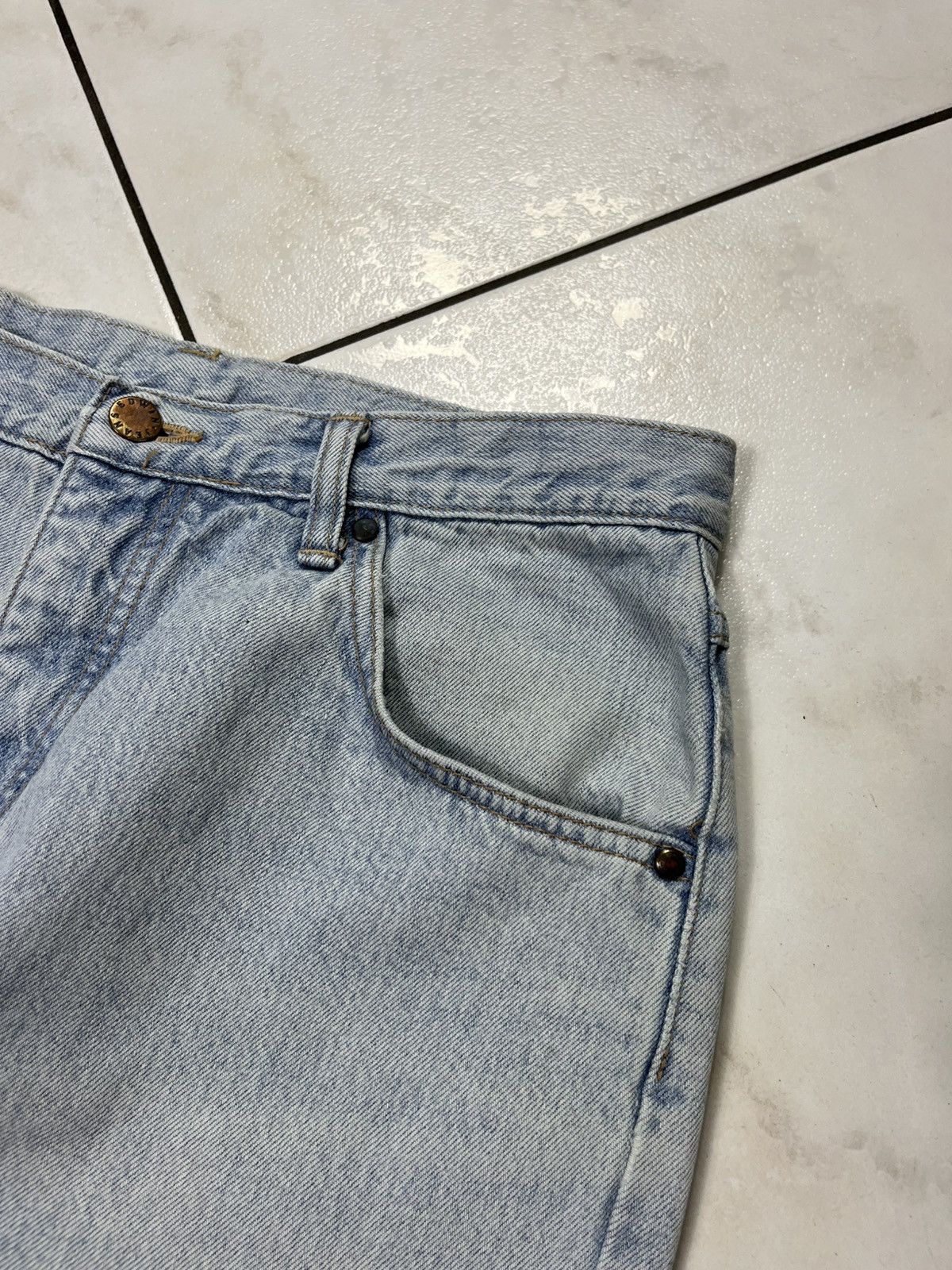 Edwin × Vintage Vintage Edwin newton slim baggy distressed denim pants jeans Size US 34 / EU 50 - 14 Thumbnail