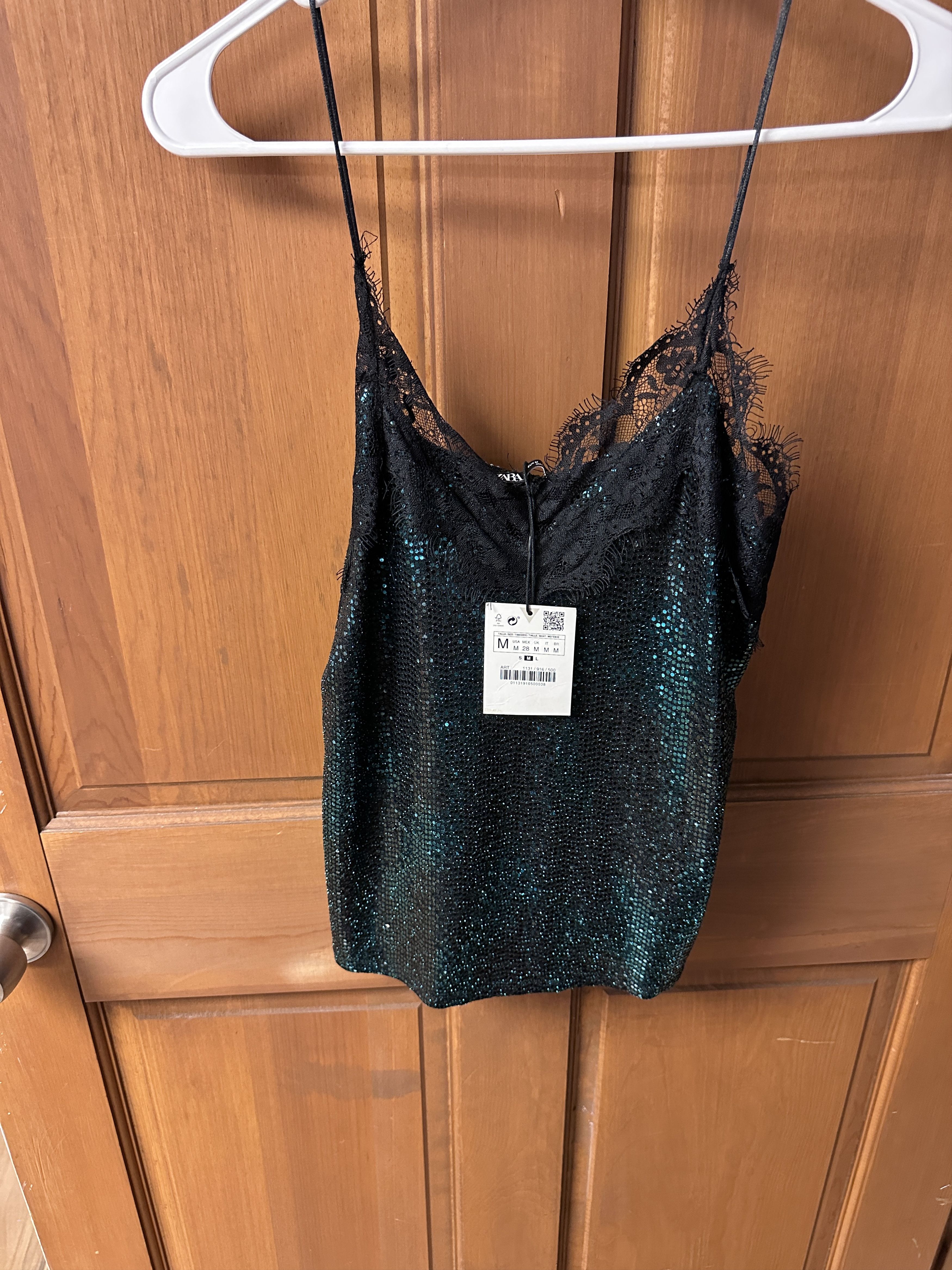 Zara ZARA Women's Green Sequin Top Size Medium Size M / US 6-8 / IT 42-44 - 1 Thumbnail