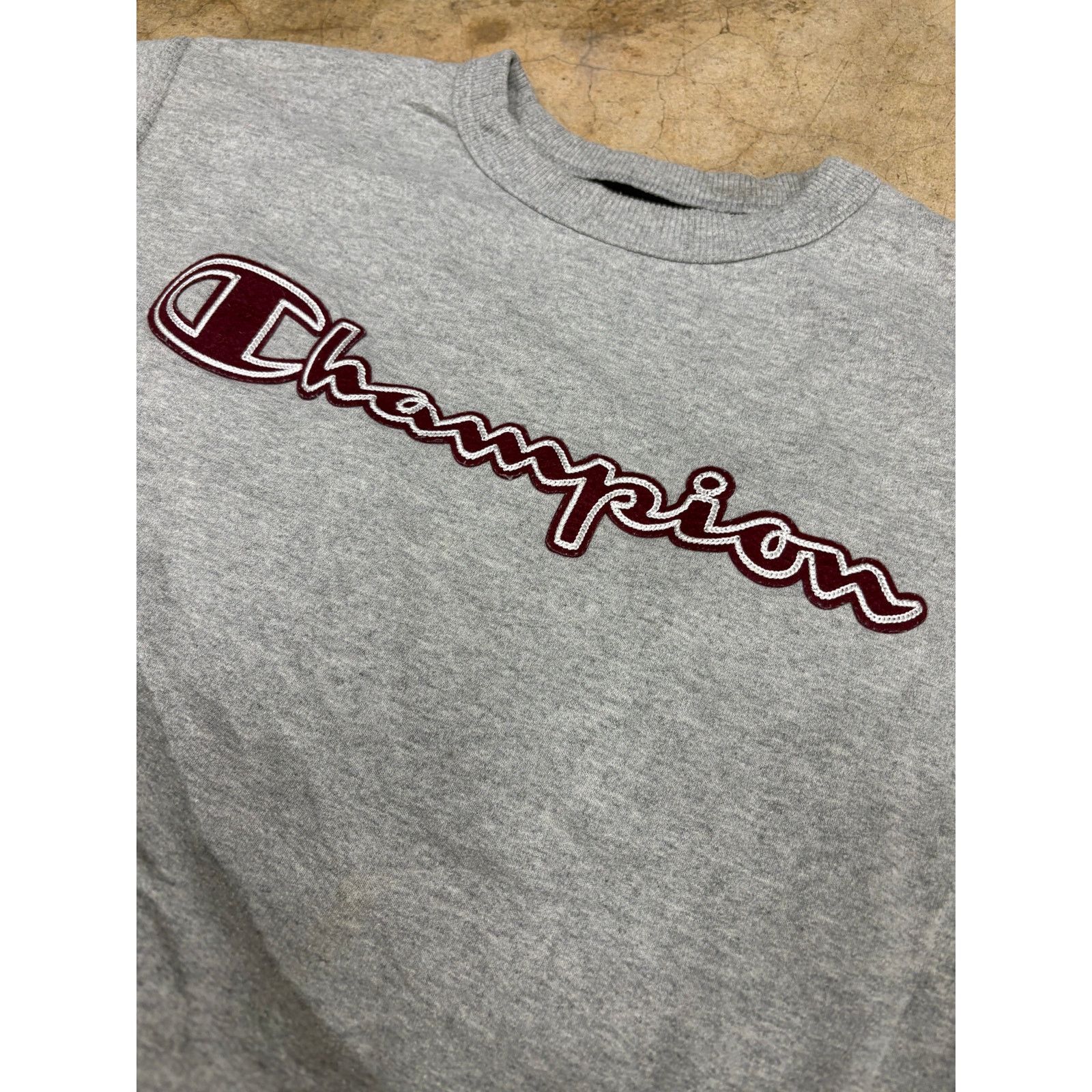 Champion Champion Grey Embroidered Crewneck Pullover Sweater Gray S Size US S / EU 44-46 / 1 - 7 Thumbnail