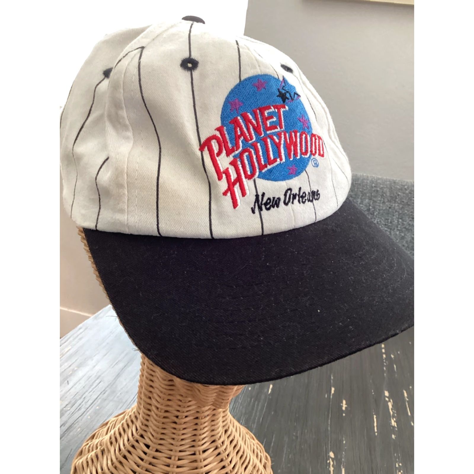 Planet Hollywood VINTAGE Planet Hollywood Snapback Hat Adjustable White Solid USA Casual Unisex Size ONE SIZE - 2 Thumbnail