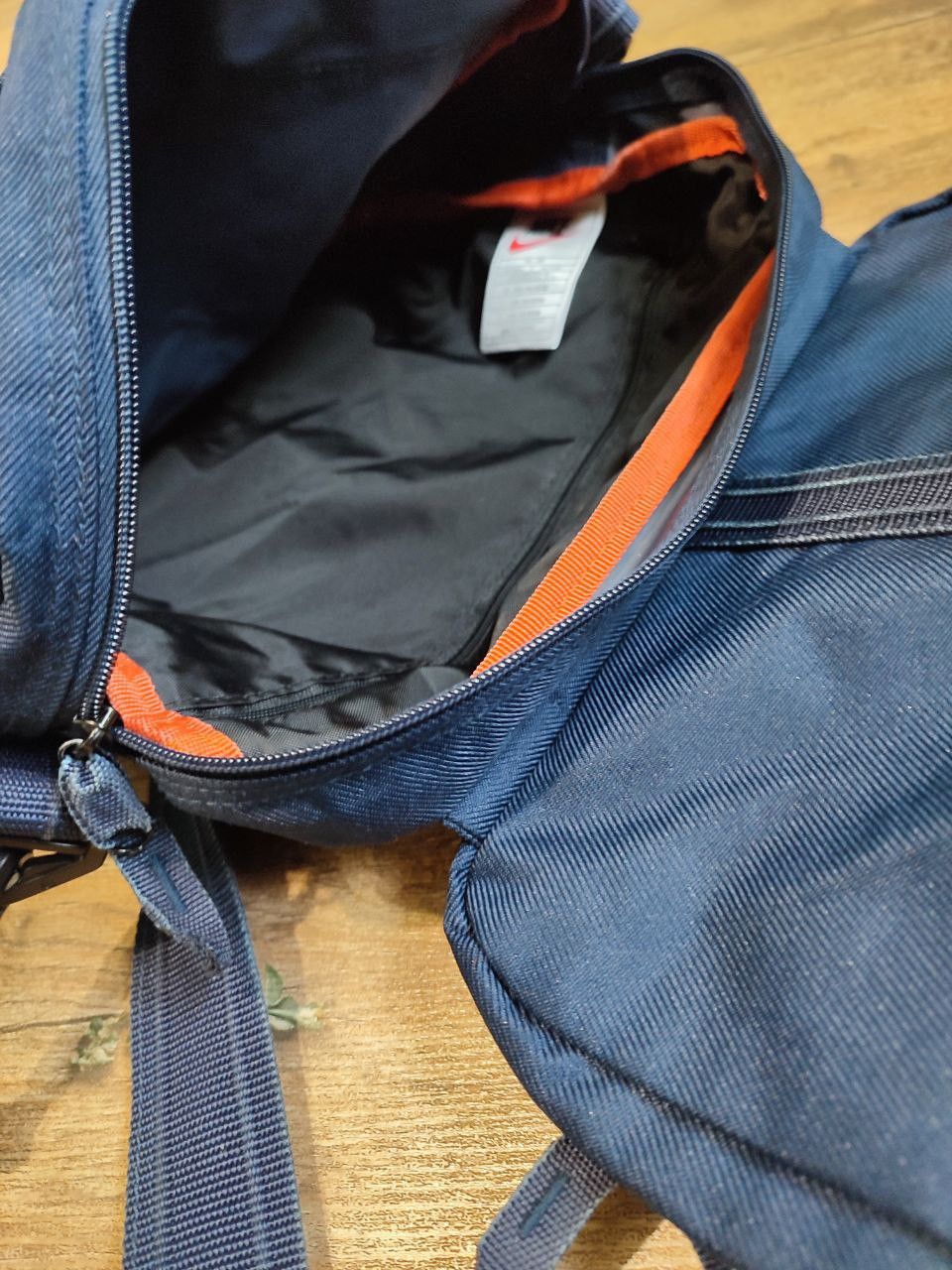 Nike Vintage Nike Y2K Messenger Bag - Navy Shoulder Crossbody Bag Size ONE SIZE - 11 Thumbnail