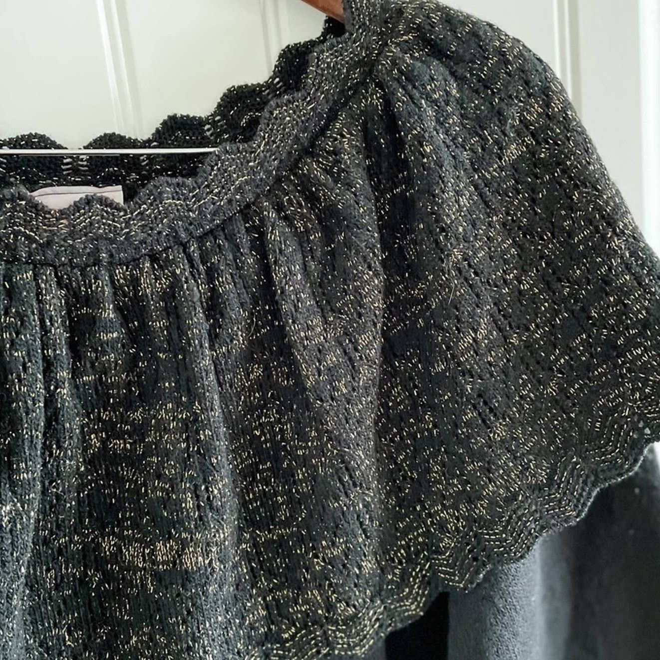 Vintage Vintage 80s ruffle neck gold metallic sparkle knit sweater L Size L / US 10 / IT 46 - 2 Thumbnail