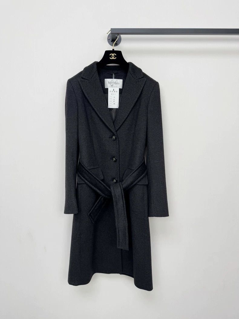 Max Mara Max Mara Grey cashmere coat Size M / US 6-8 / IT 42-44 - 1 Thumbnail