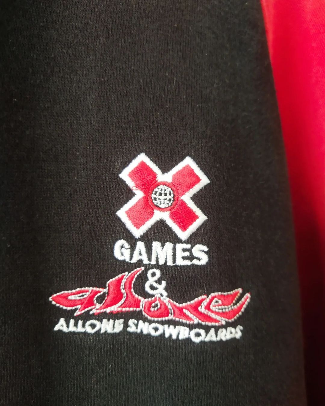 Vintage X Games x Allone Snowboards Red and Black Zipper Hoodie Size US XL / EU 56 / 4 - 4 Thumbnail