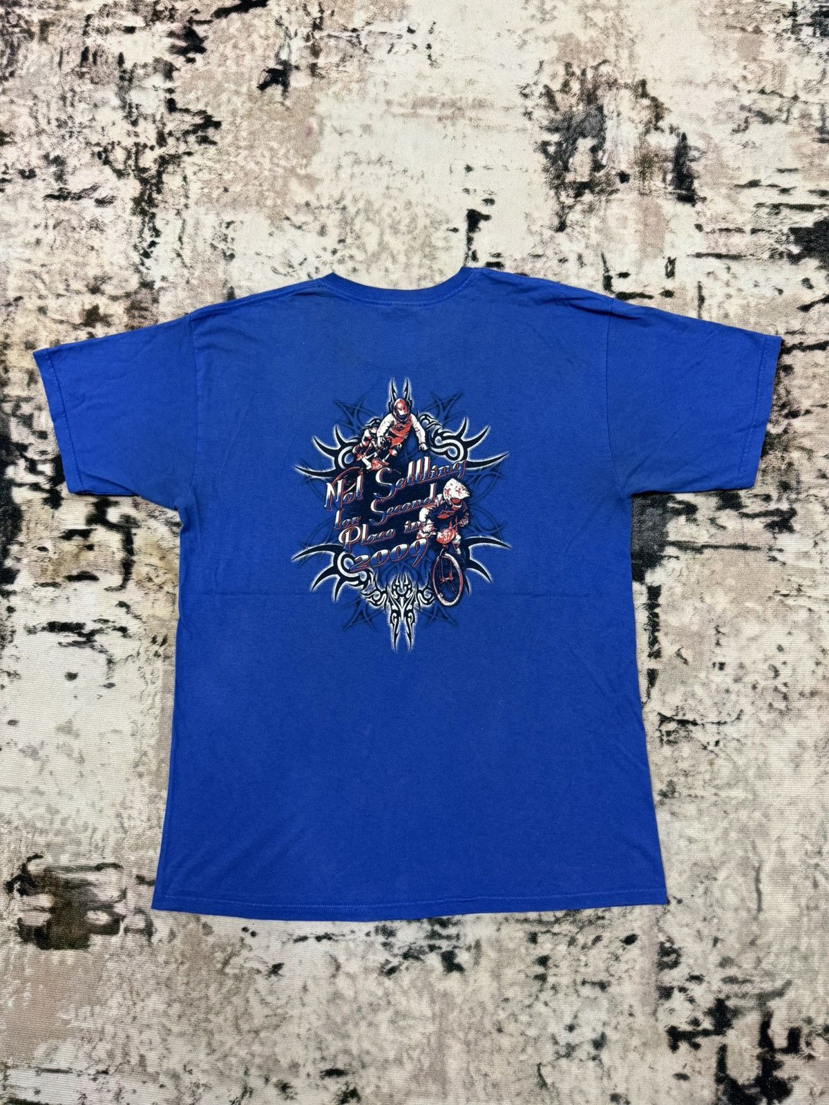Vintage × Welcome Skateboards Vintage Y2K B.M.X Victoria Streetwear Tshirt Size US L / EU 52-54 / 3 - 11 Thumbnail
