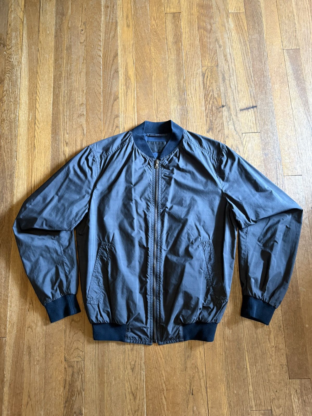 Prada 2000s Prada Nylon Navy Bomber Jacket Size US M / EU 48-50 / 2 - 1 Thumbnail