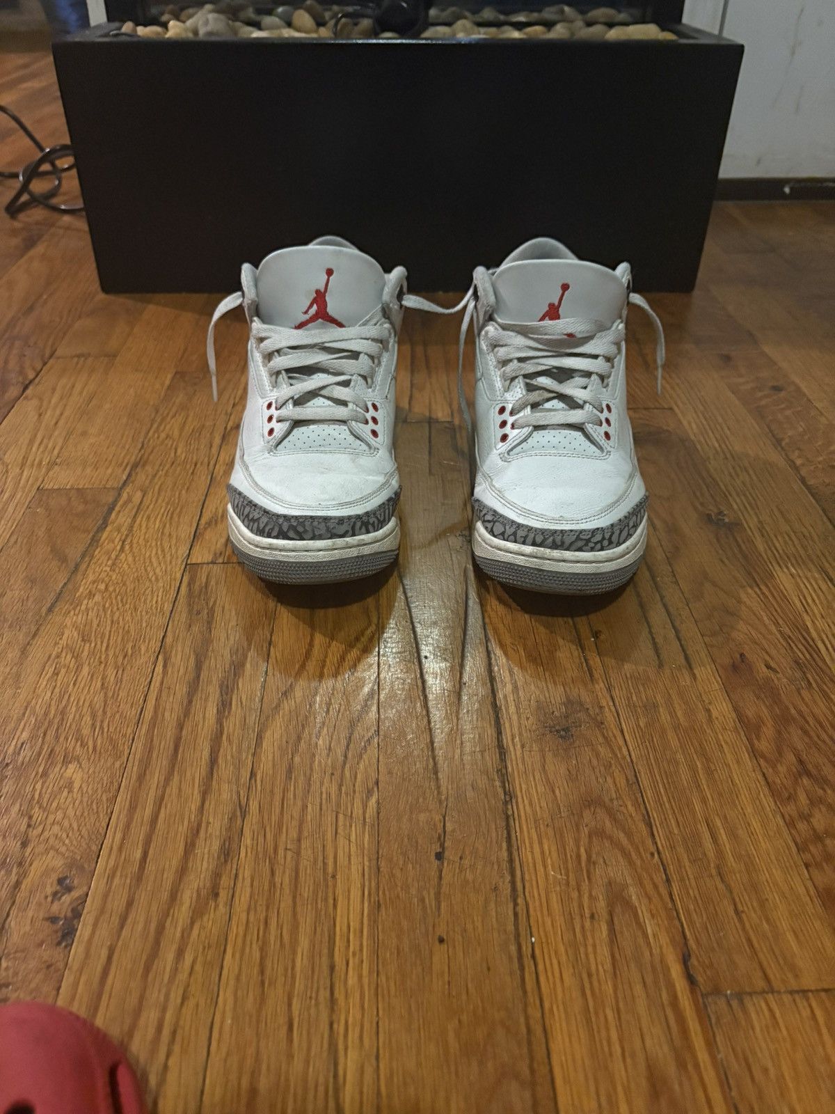 Jordan Brand Jordan 3 white cement Size US 8 / EU 41 - 1 Thumbnail