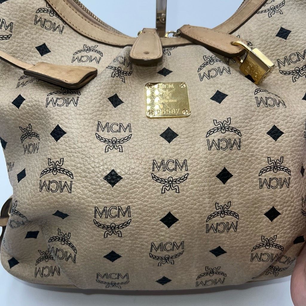 MCM MCM Visetos Hobo Bag Ivory Shoulder Bag Shopper Bag LogoPrin Size ONE SIZE - 6 Thumbnail