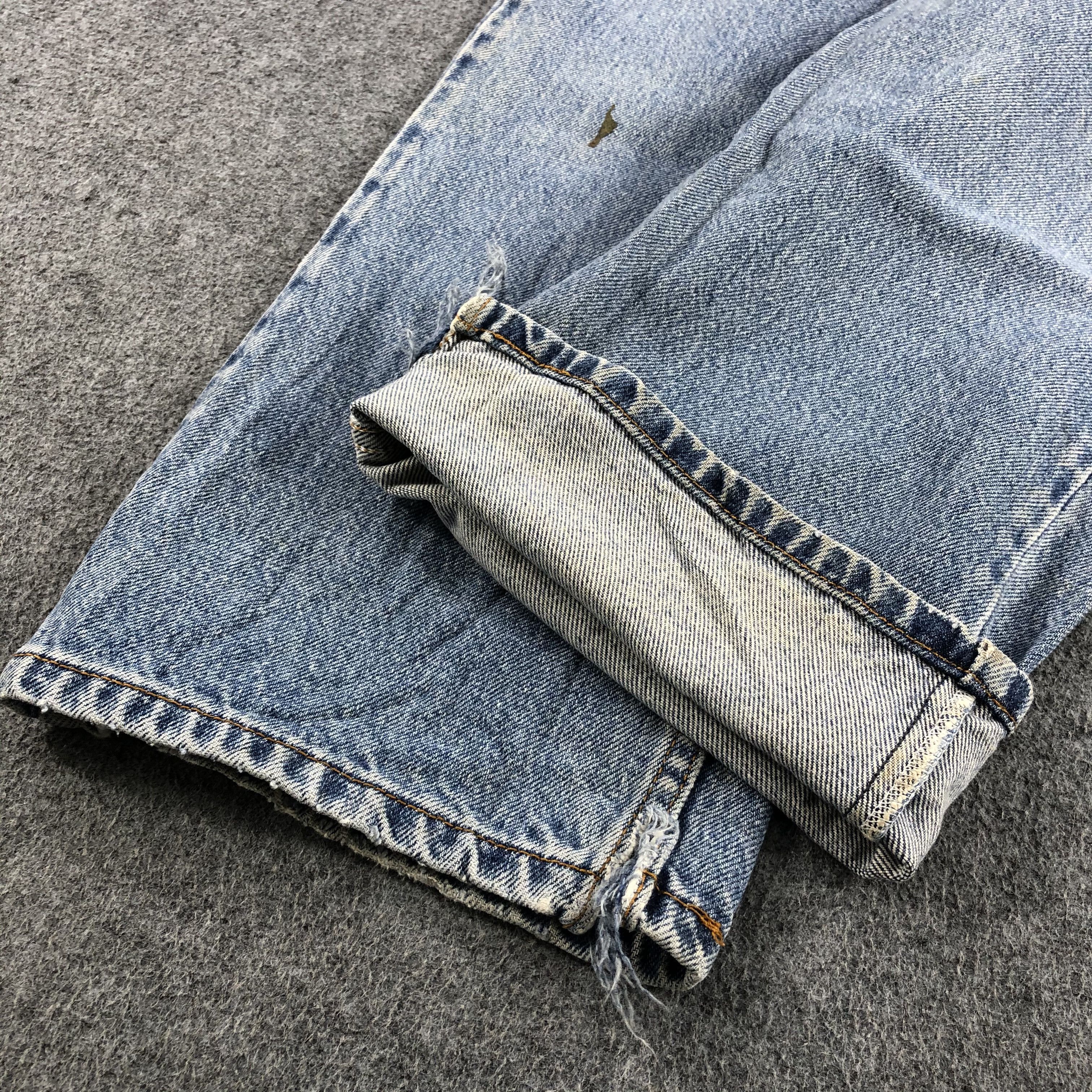 Levi's Vintage Light Wash Levis 505 Jeans-J2048 Size US 35 - 7 Thumbnail