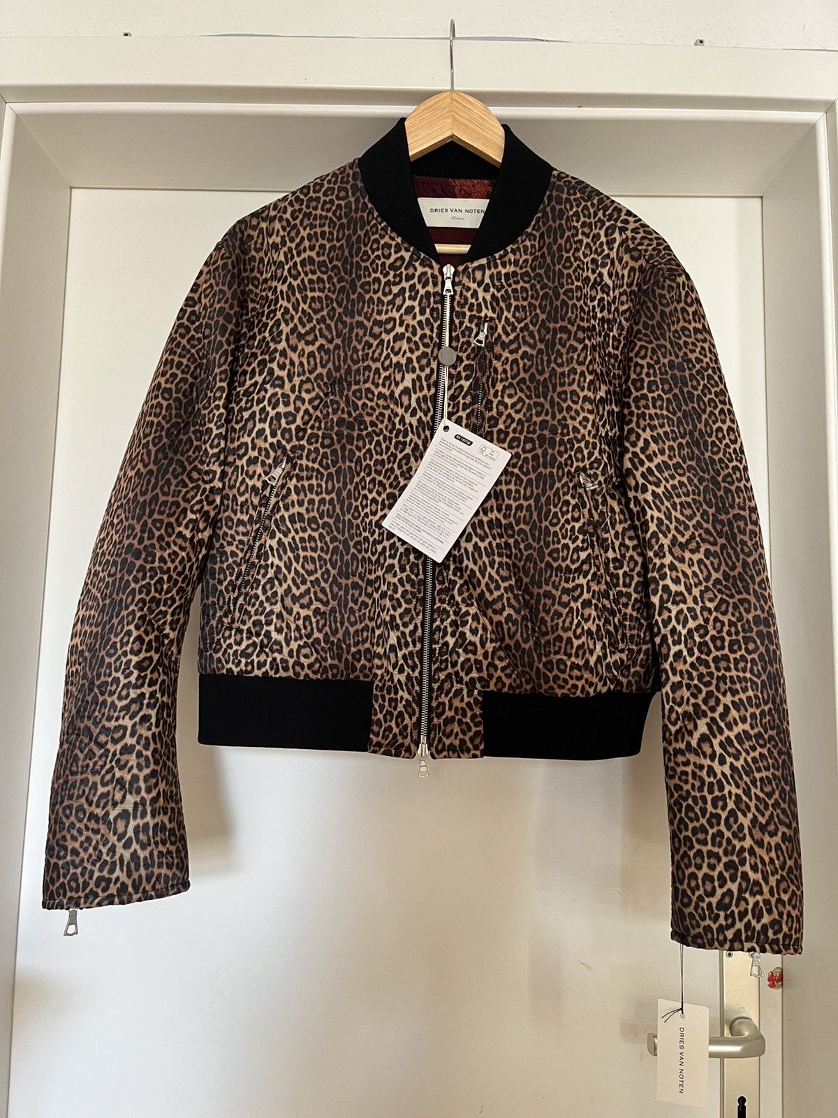 Dries Van Noten Dries Van noten leo leopard puffer bomber jacket size M Size US M / EU 48-50 / 2 - 1 Thumbnail