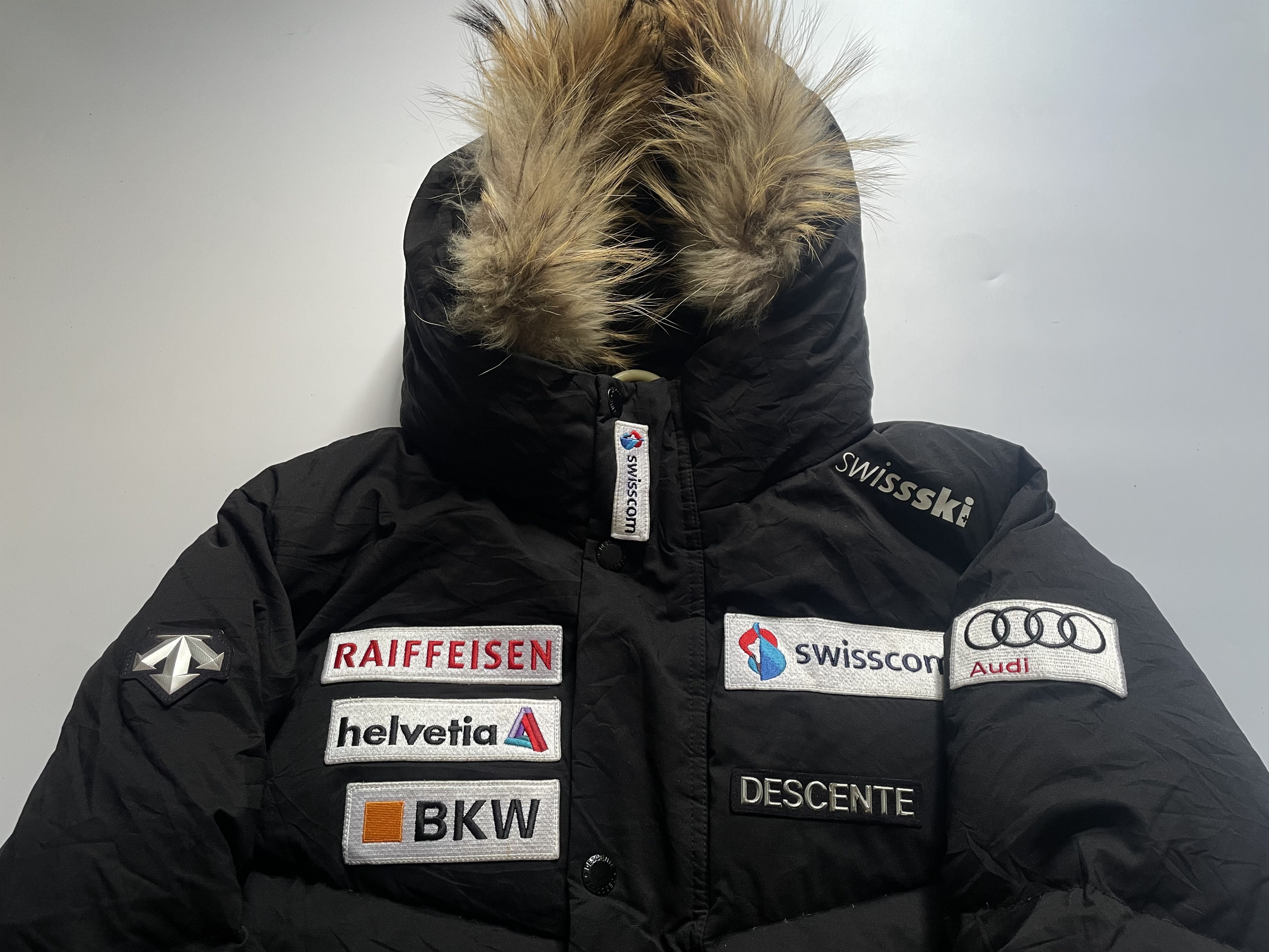 Descente Descente Swiss Ski Team Audi Puffer Jacket Size US XL / EU 56 / 4 - 8 Thumbnail