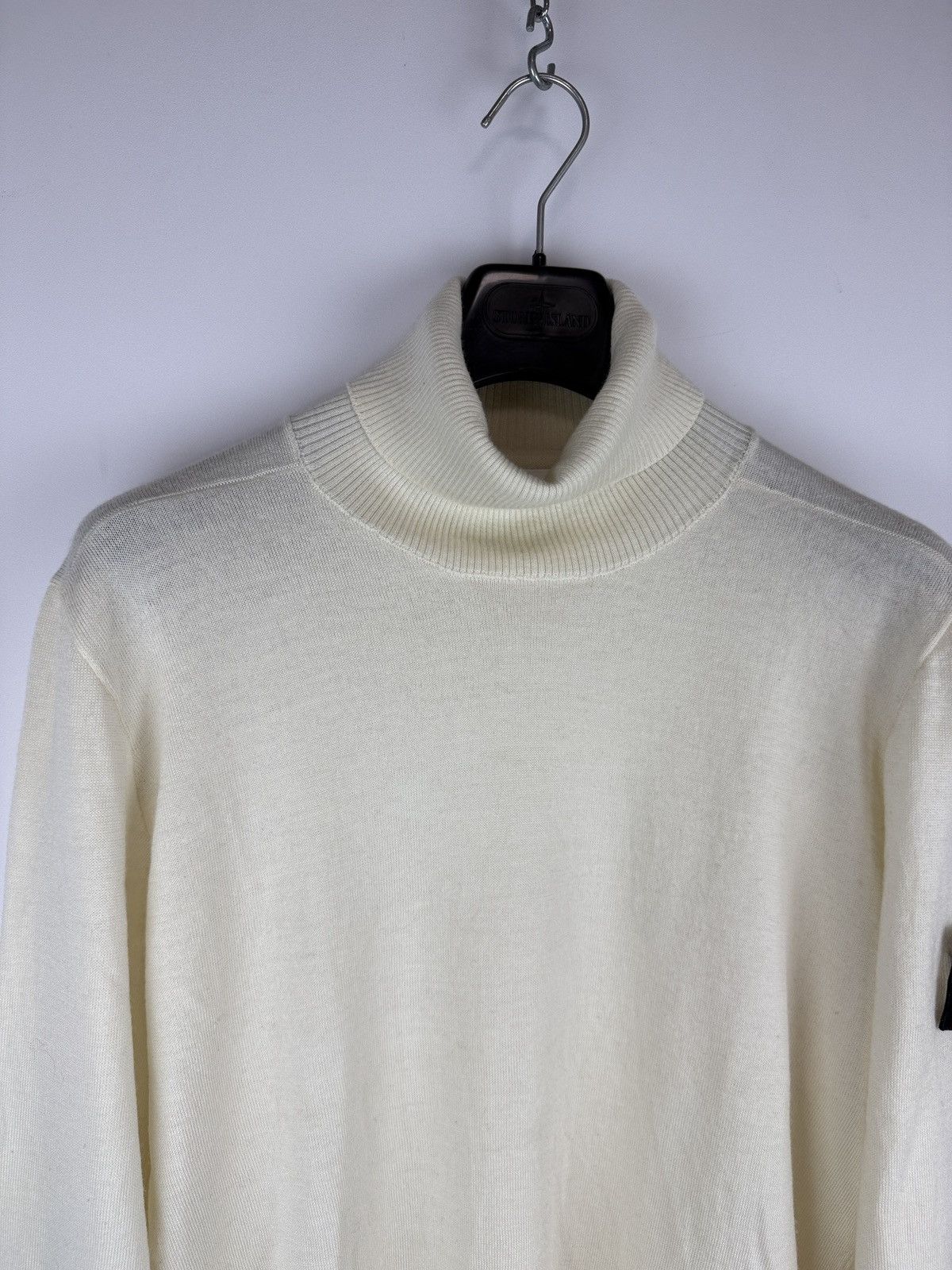 Stone Island Off-white Stone Island turtleneck sweater Size US L / EU 52-54 / 3 - 3 Thumbnail