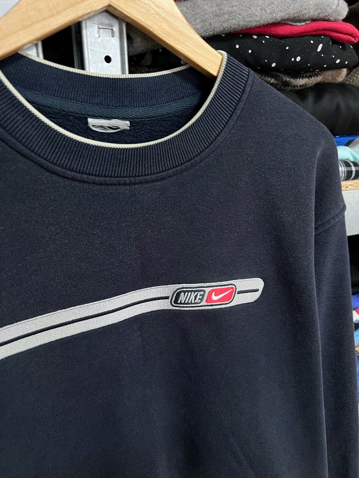 Nike Vintage Nike Navy Sweatshirt Big Central Logo Pullover Y2K Size US M / EU 48-50 / 2 - 2 Thumbnail