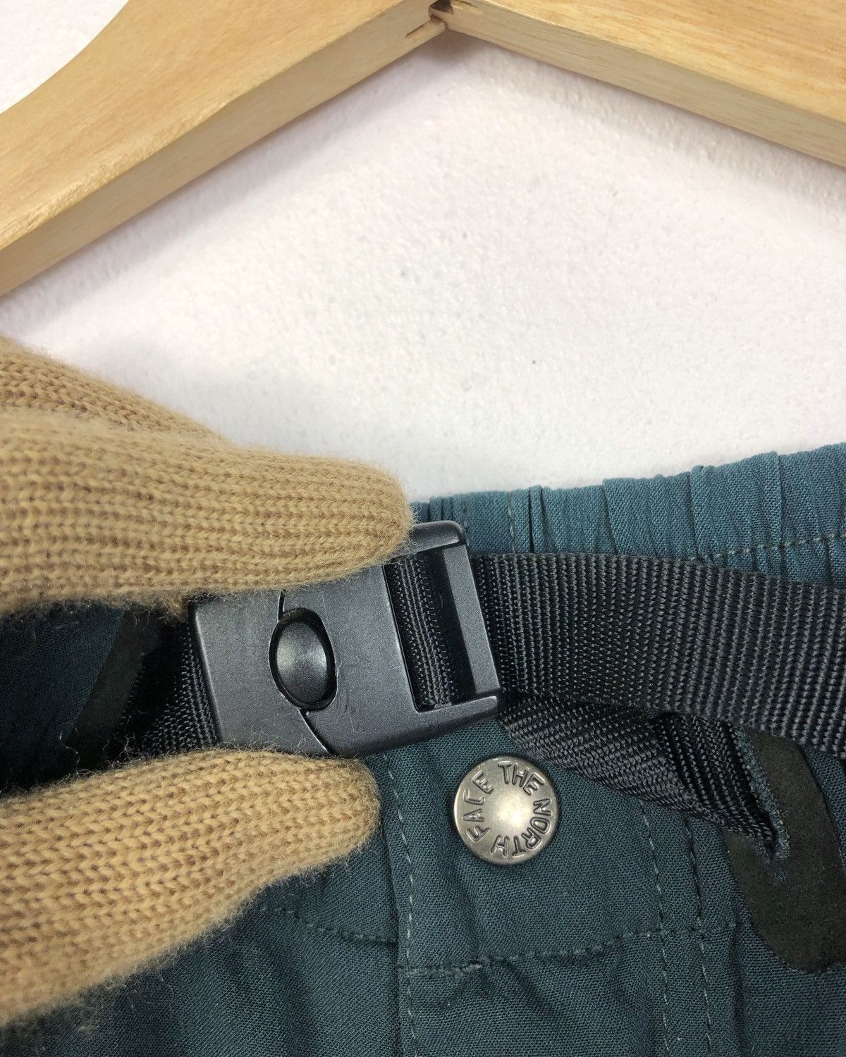 The North Face Rare The North Face Track Outdoor Pants Size US 28 / EU 44 - 5 Thumbnail