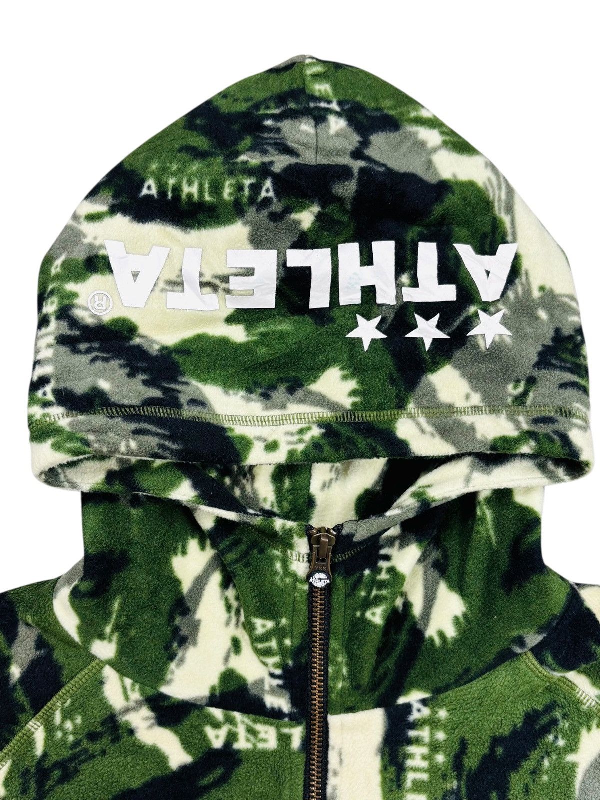 Le Grande Bleu (L.G.B.) 2000s Athleta Japan - LSD Camo Fleece Zip Hoodie Size US M / EU 48-50 / 2 - 5 Thumbnail