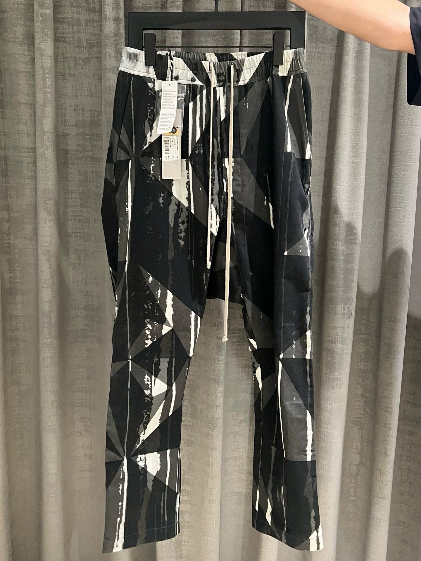Rick Owens Rick Owens Double-line camouflage printed straight hanging crotch pants Size US 28 / EU 44 - 1 Thumbnail