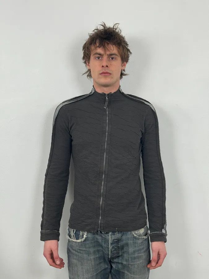 Marithe + Francois Girbaud 2000s Marithé + François Girbaud Grey Relief Scares Zip-up Sweater Size US S / EU 44-46 / 1 - 2 Thumbnail