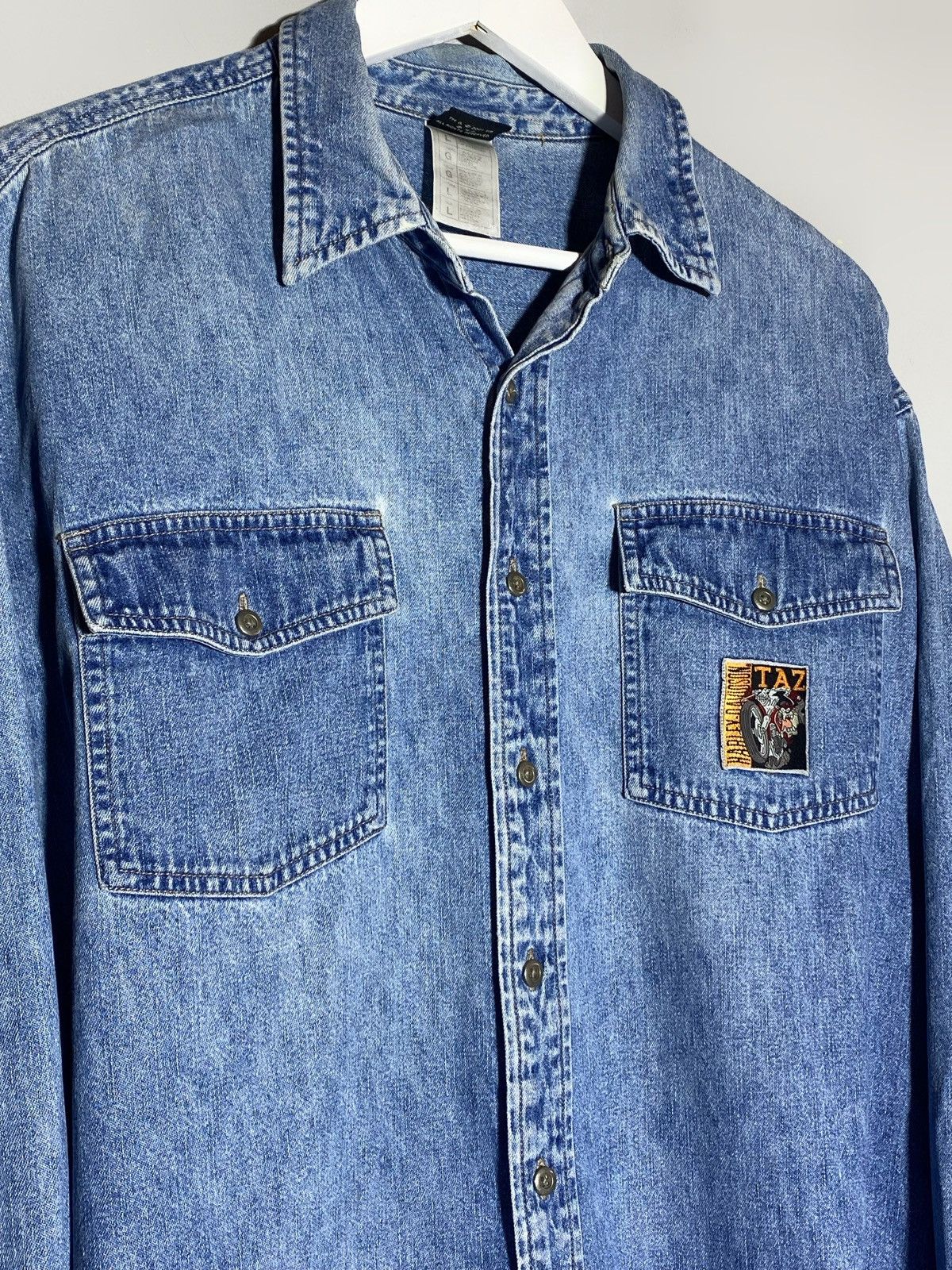 Harley Davidson Rare 90s Harley Davidson Taz Looney Tunes Washed Denim Shirt Size US L / EU 52-54 / 3 - 3 Thumbnail