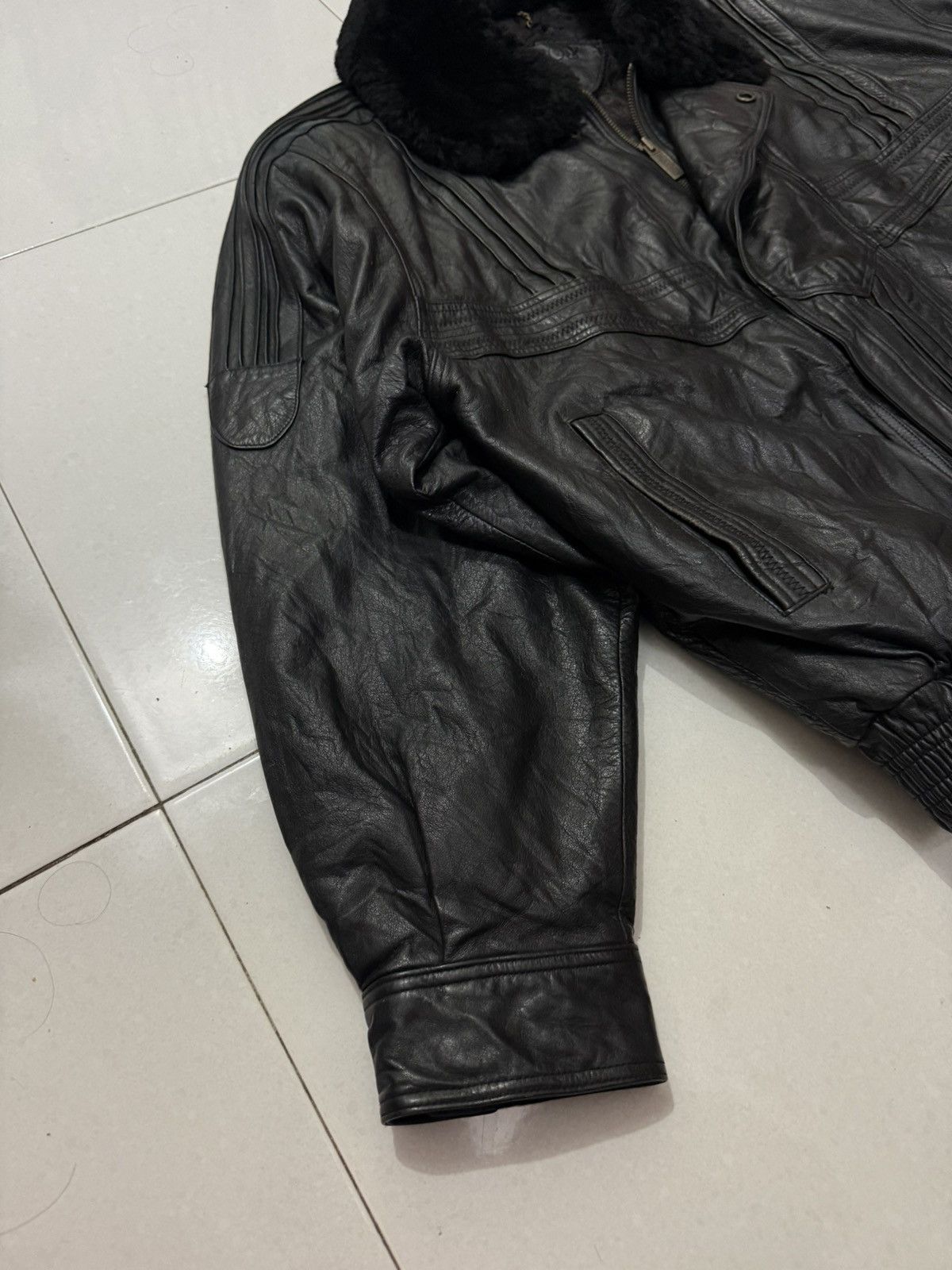 Playboy VTG PLAYBOY Bomber Leather Jacket With Fur Size US L / EU 52-54 / 3 - 6 Thumbnail