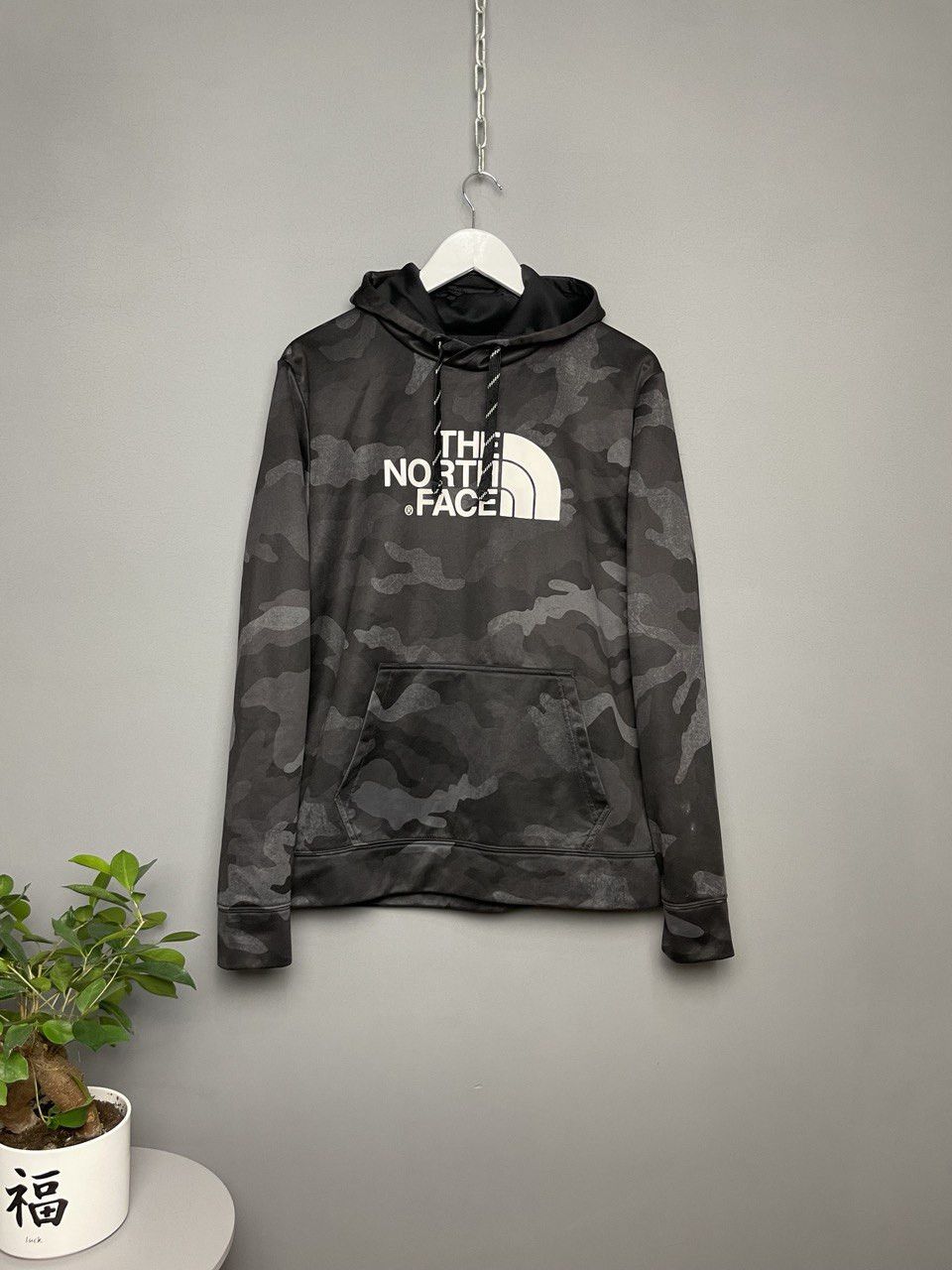 North face black camo hoodie best sale