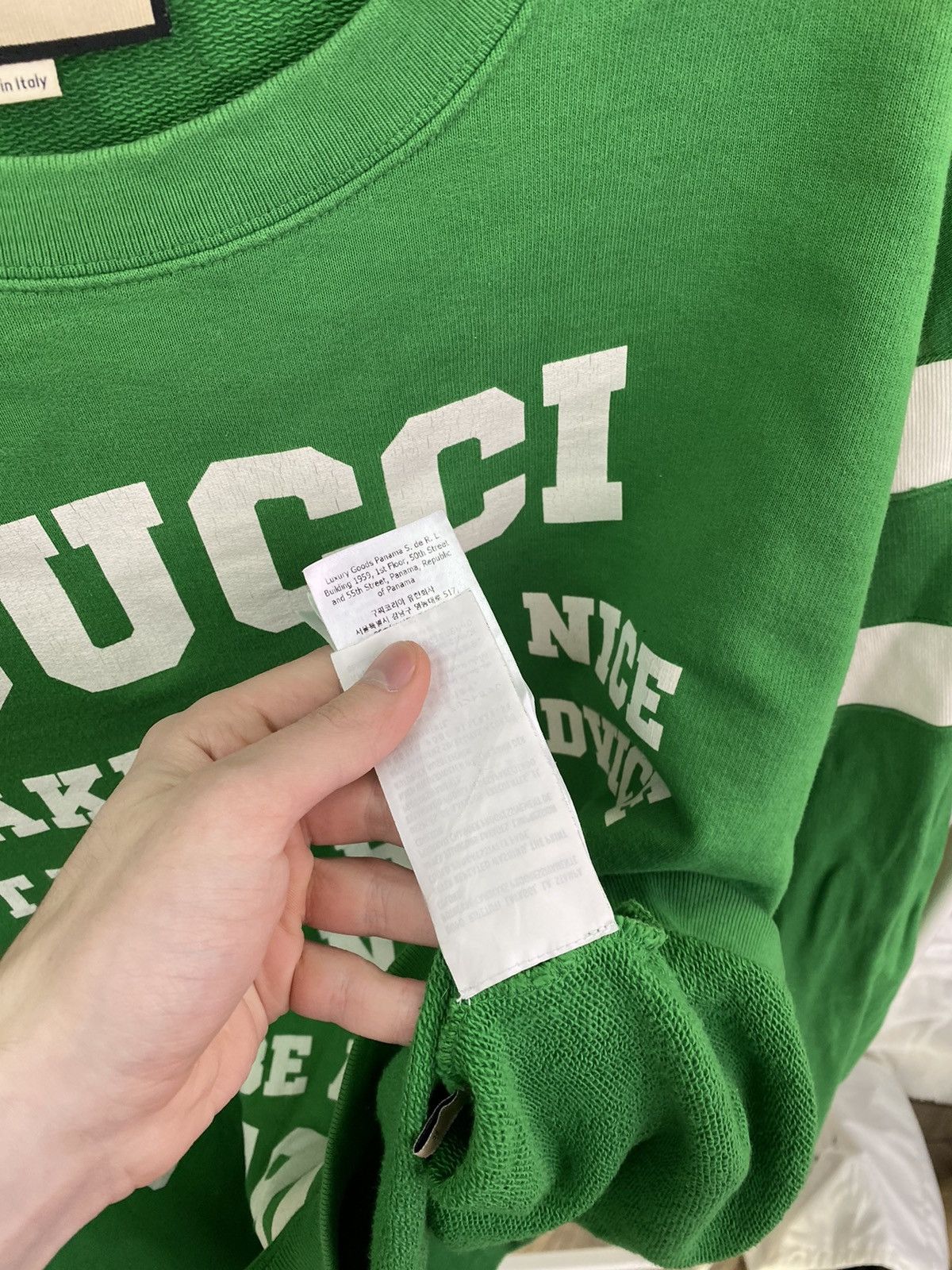 Gucci Gucci To Hug A snake sweatshirt Size US M / EU 48-50 / 2 - 10 Thumbnail