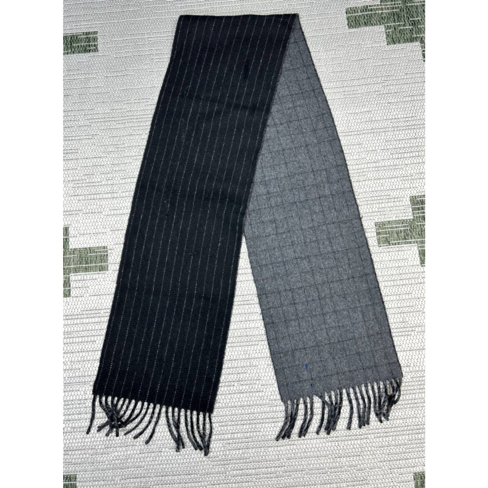Polo Ralph Lauren Polo Ralph Lauren Scarf Men Wool Neck Warmer Navy Gray Chalk Stripe OS Fringe Winter Outdoor Gift Size US M / EU 48-50 / 2 - 3 Thumbnail