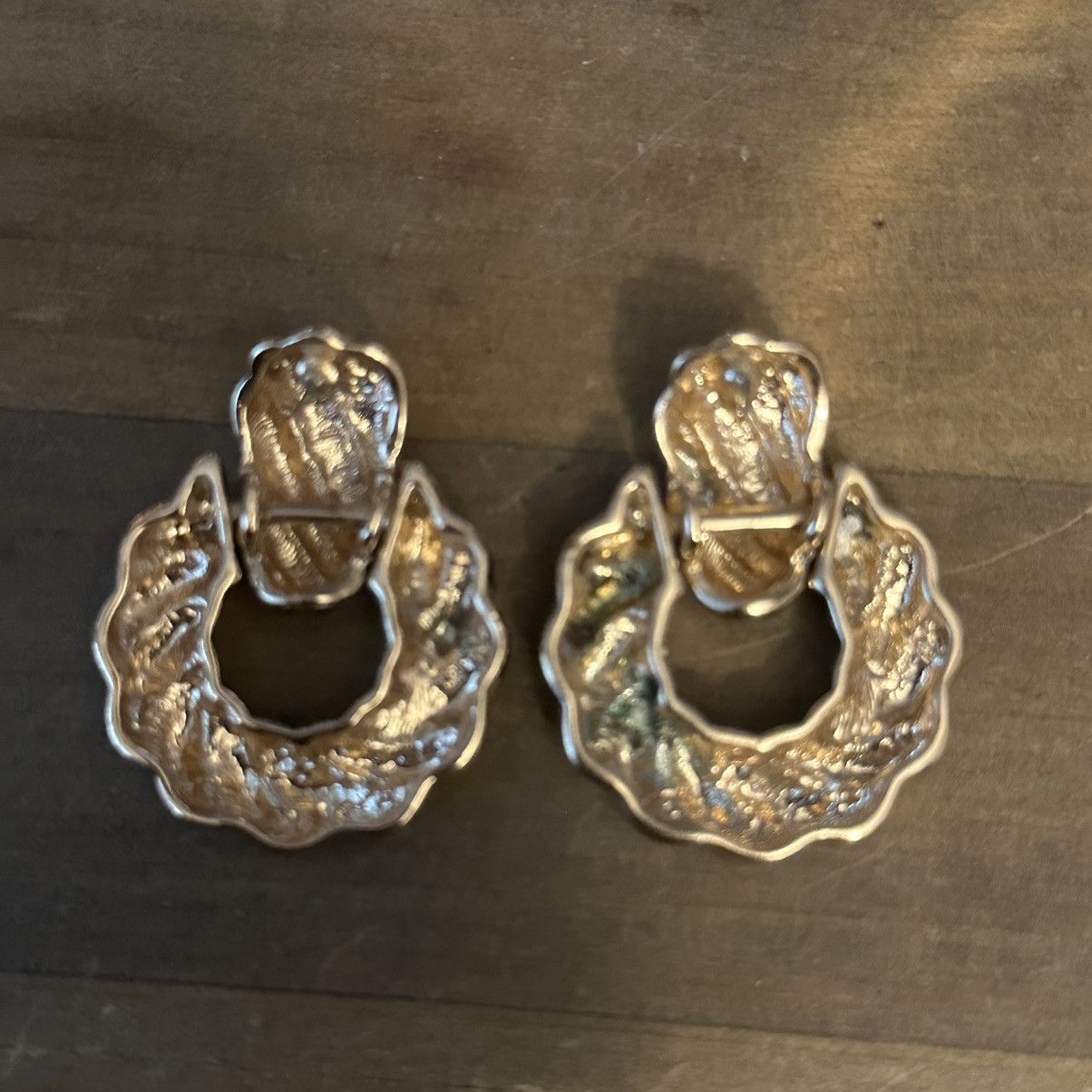 Other Scalloped door knocker earrings Size ONE SIZE - 4 Thumbnail