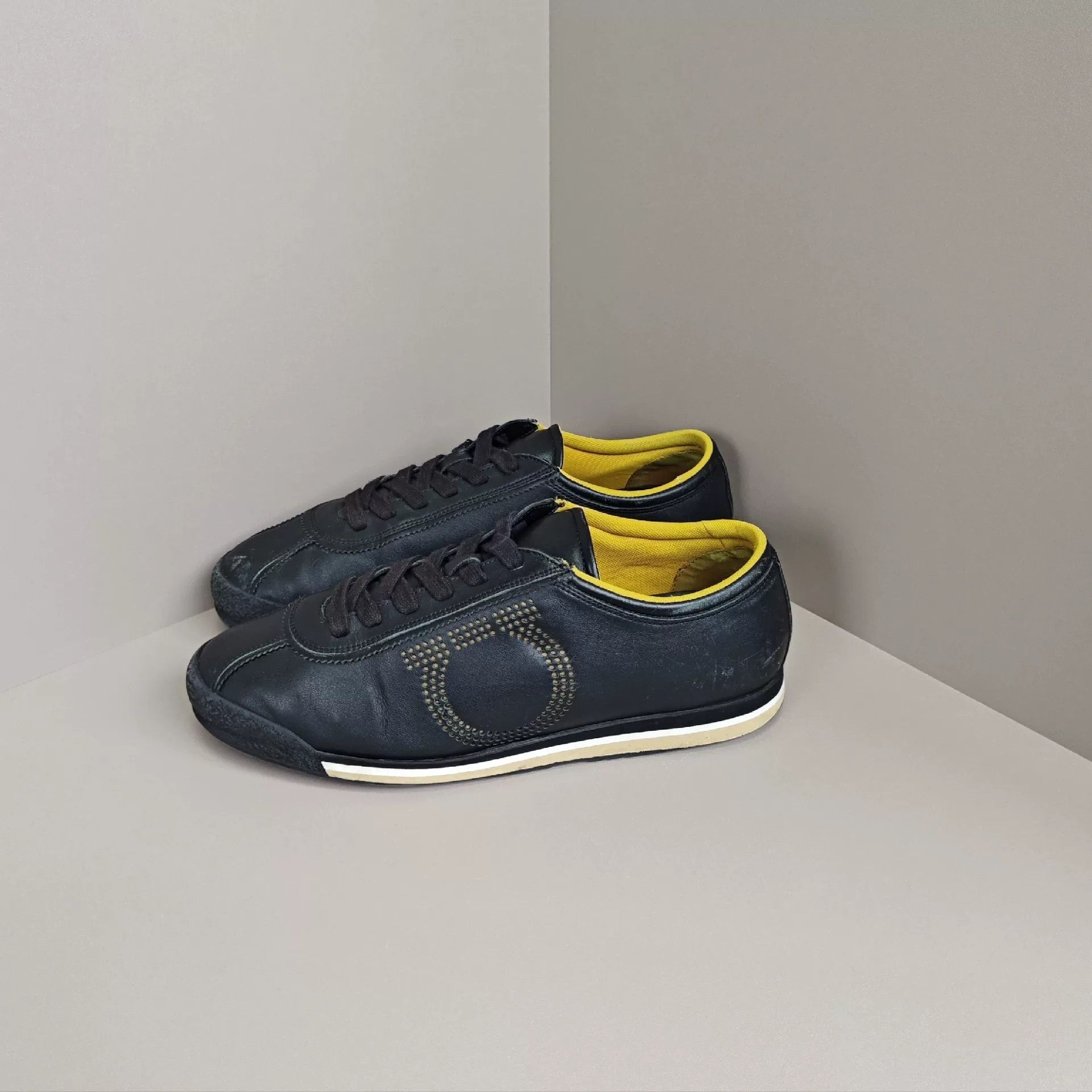 Salvatore Ferragamo Salvatore Ferragamo Casual Lowtop Sneakers us_11 Women Size US 11 / IT 41 - 1 Thumbnail