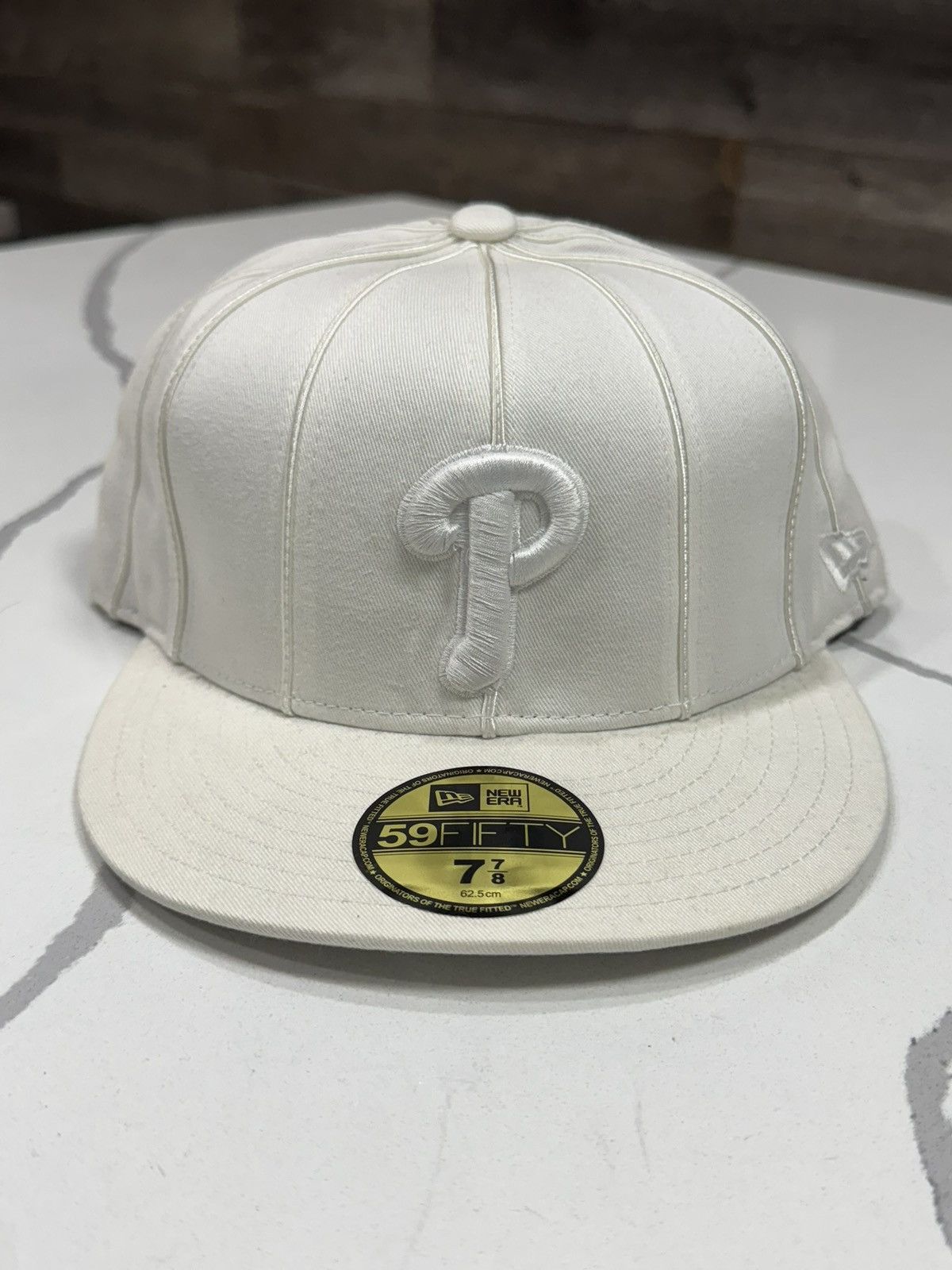 New Era Vintage Philadelphia Phillies Laced Fitted Cap Size ONE SIZE - 9 Thumbnail