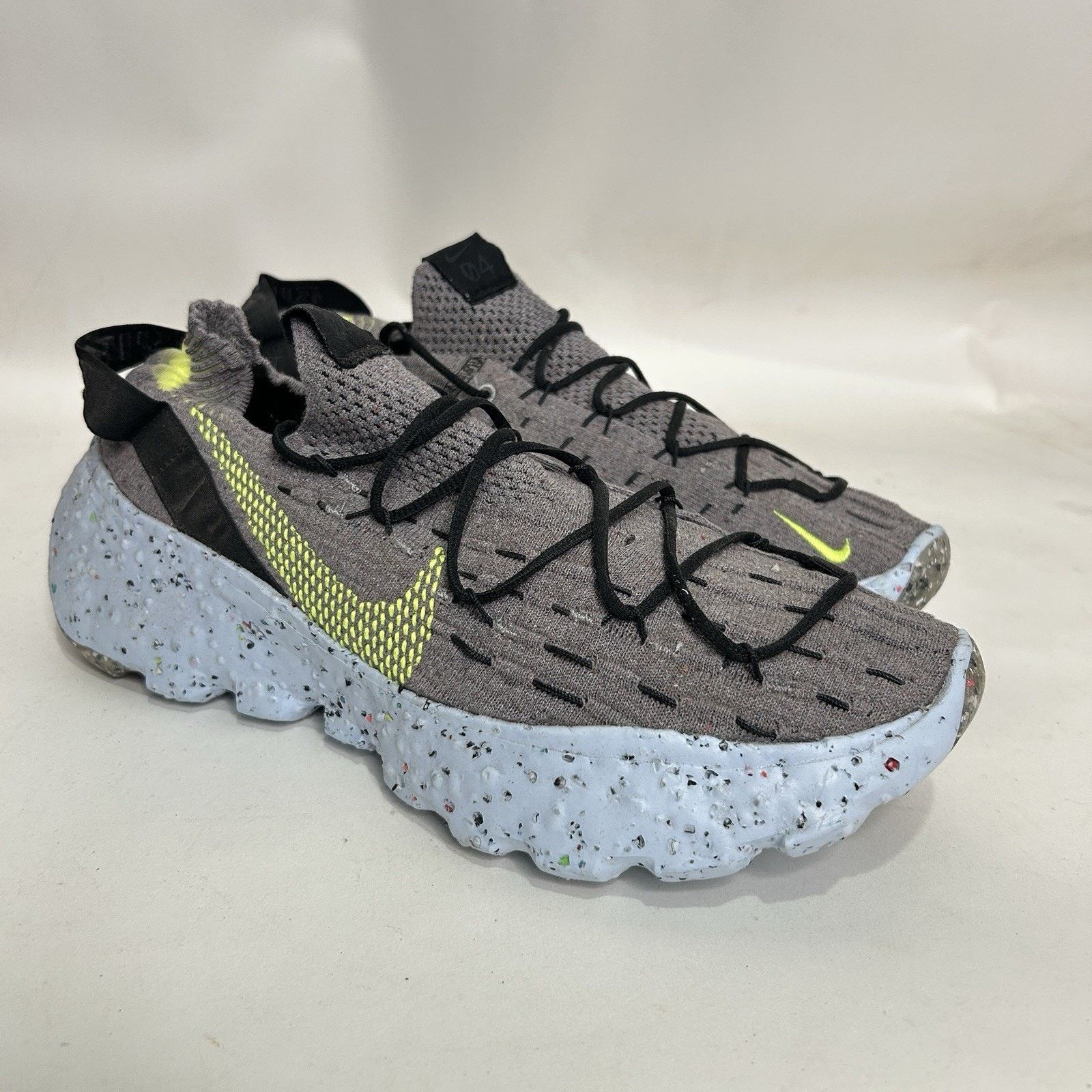 Nike Nike Space Hippie 04 “Gray Volt” Size US 11.5 / EU 44-45 - 1 Thumbnail
