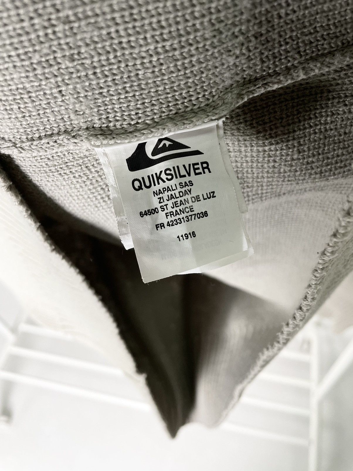 Quiksilver Quiksilver Vintage Beige Surfer Knit Sweater Pullover Y2K Size US XL / EU 56 / 4 - 7 Thumbnail