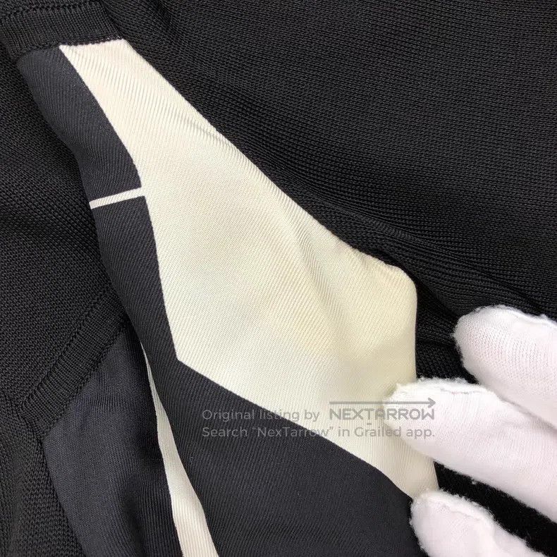 Hermes Hermes Black Geometric Pattern Printed Silk Round Neck Lon Size XXS / US 00 / IT 34 - 9 Thumbnail