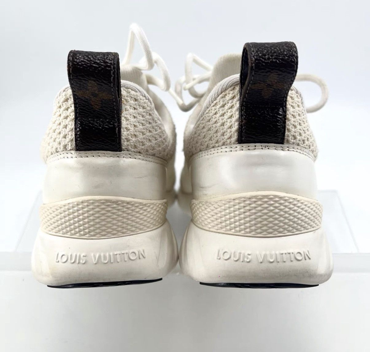 Louis Vuitton Louis Vuitton / Classic Women's Monogram Woven Sneakers K12 Size US 5.5 / IT 35.5 - 3 Thumbnail