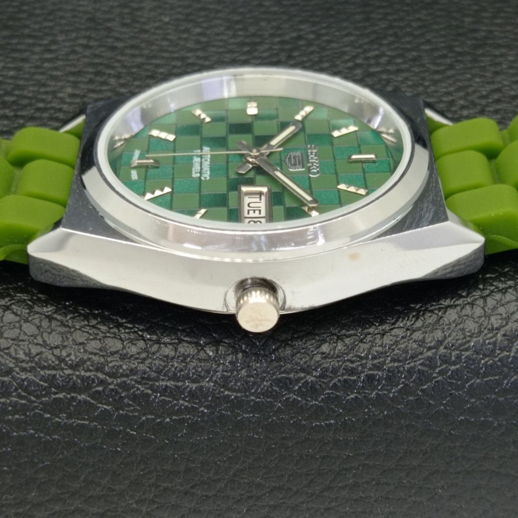 Seiko REFURBISHED VINTAGE SEIKO 5 AUTO JAPAN MENS WATCH a440214 Size 40 - 4 Thumbnail