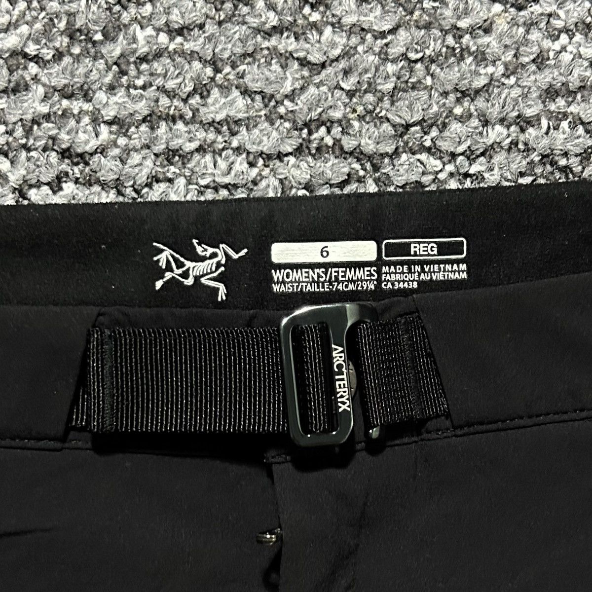 Arc'teryx Arc’teryx Women’s Cargo/Hiking Shorts Size 36" / US 14 / IT 50 - 5 Thumbnail