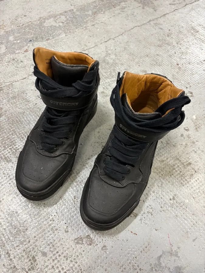 Givenchy AW2014 Givenchy Black High Leather Tyson Sneakers Size US 7 / EU 40 - 3 Thumbnail