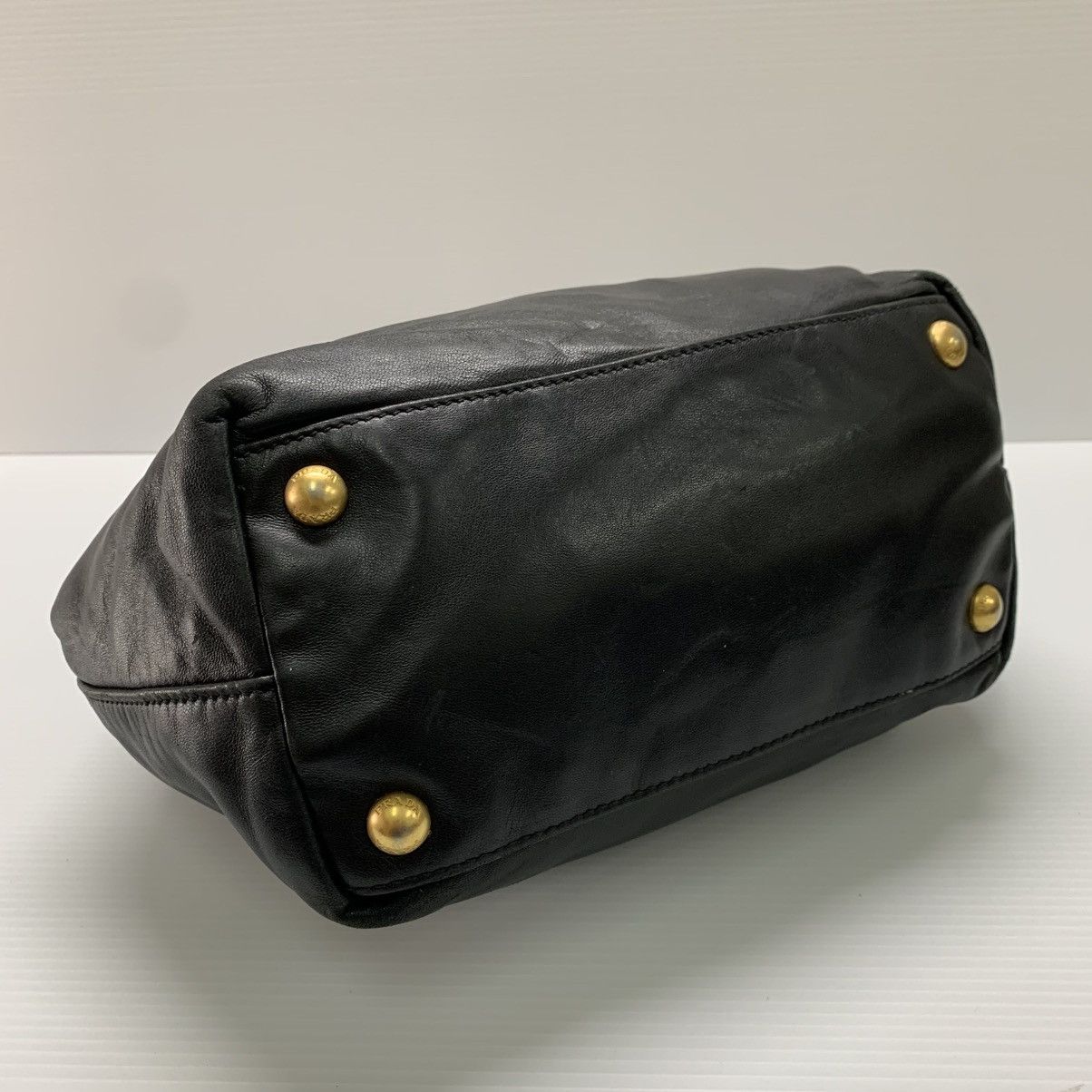 Prada Prada Lambskin Leather Handbag Size ONE SIZE - 8 Thumbnail
