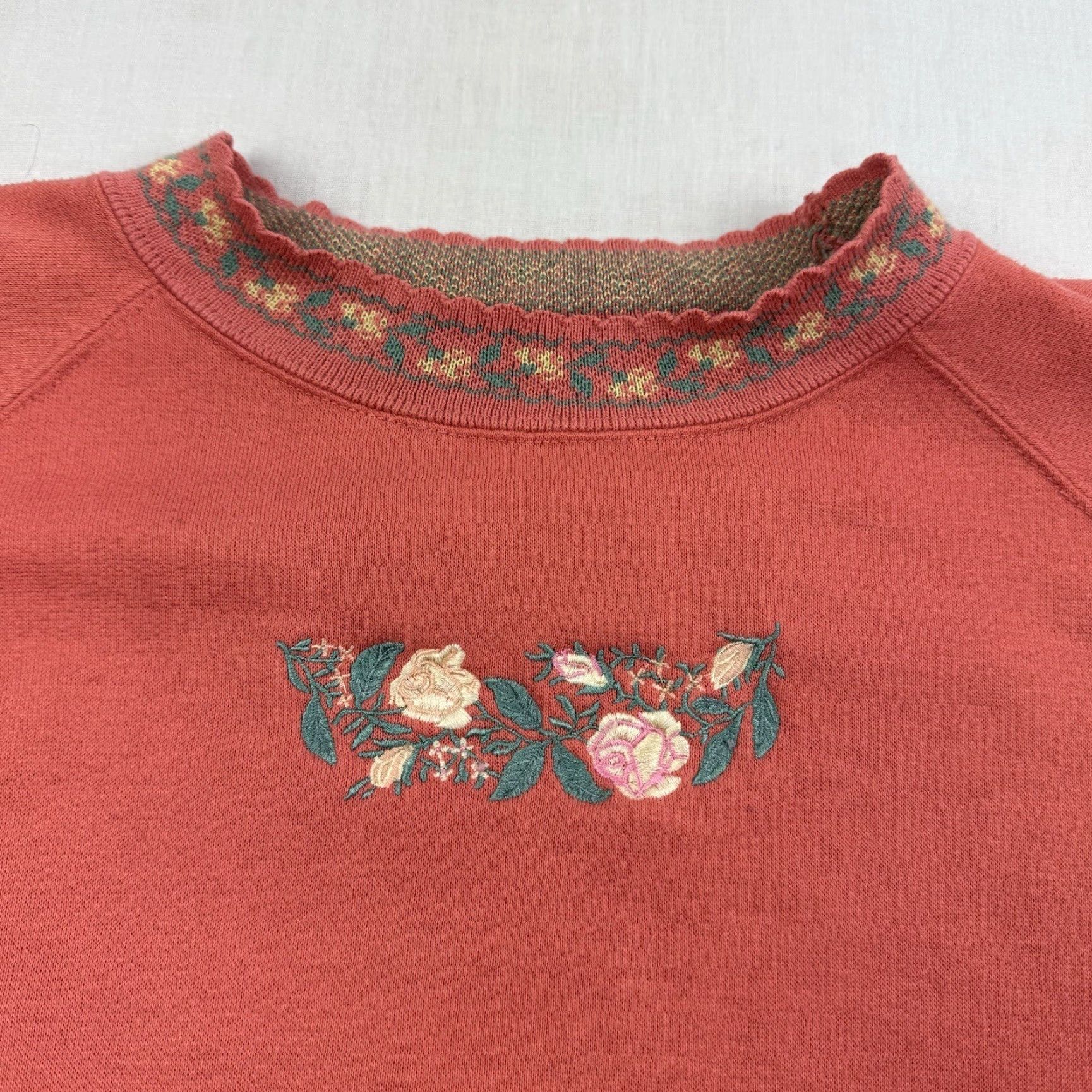 VINTAGE Madeira Sweatshirt Womens M Orange Floral 90s Lady Flower Accents Crew Neck Pullover